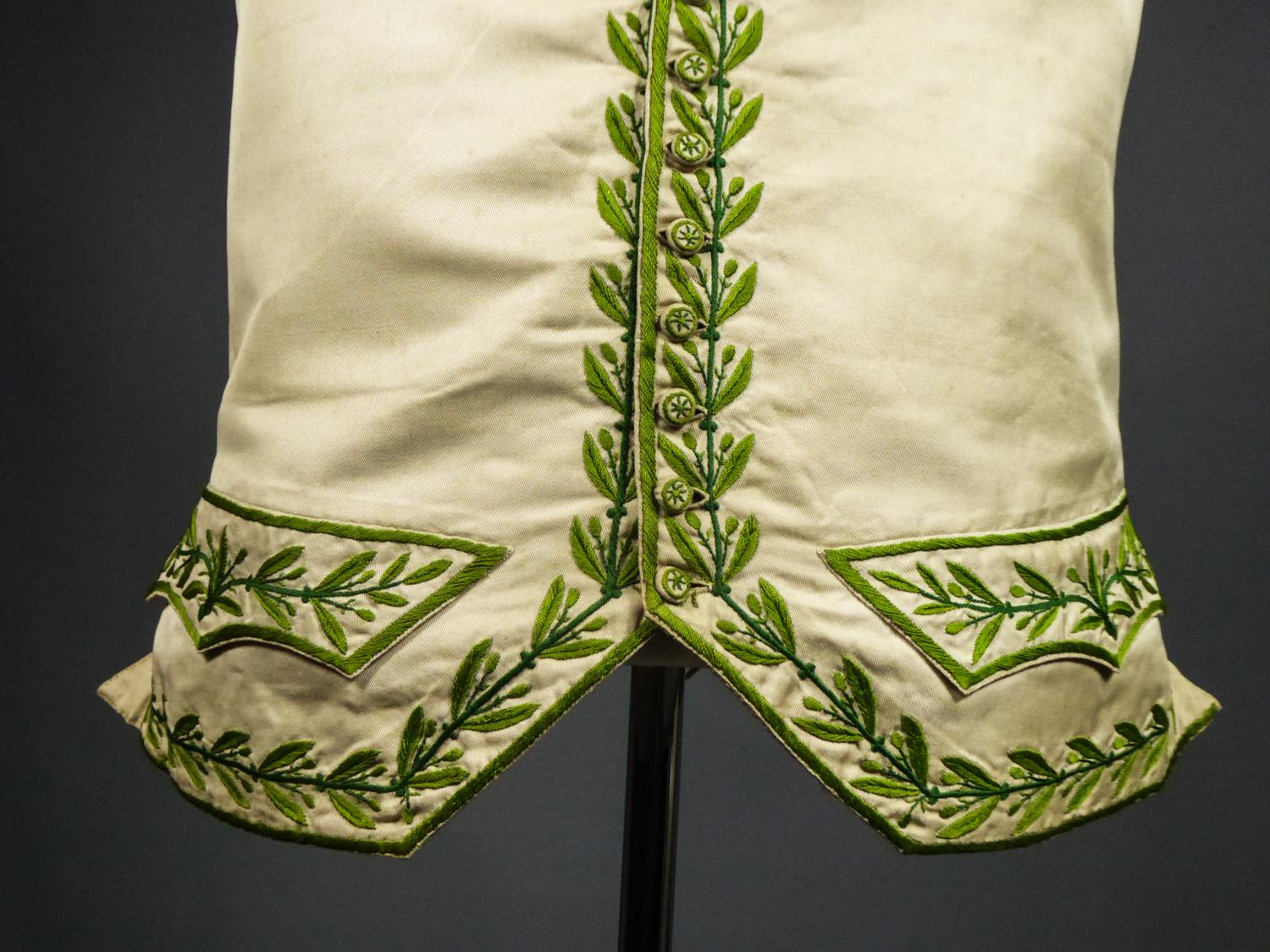 A Napoleonic period embroidered Silk Waistcoat - Académie Française Circa 1810 1