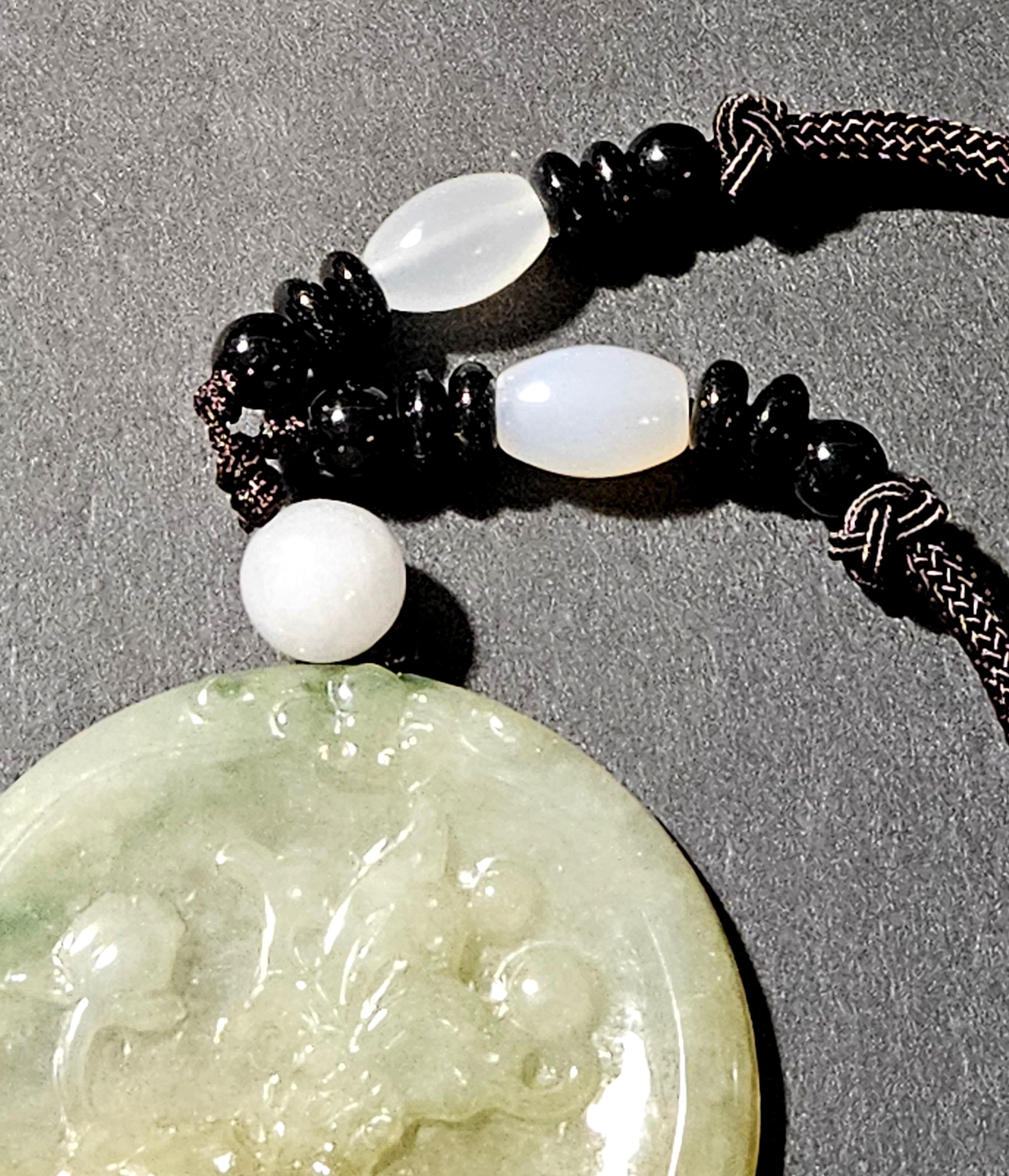 Autre Pendentif disque en jadéite naturelle du Myanmar Ric#JD004 en vente