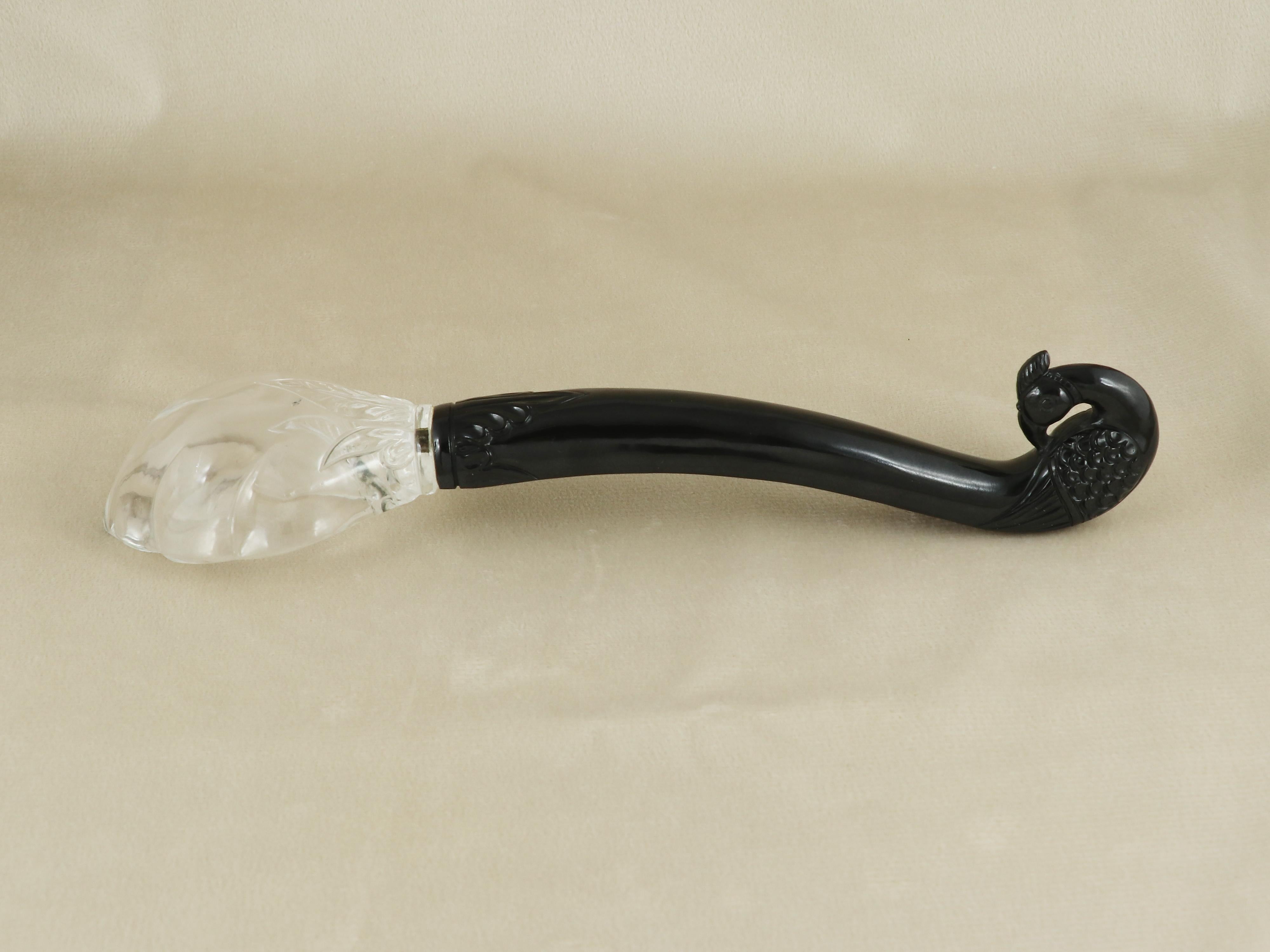 Cuillère de service en cristal de roche et calcédoine - motif de paon sculpté à la main en vente 7