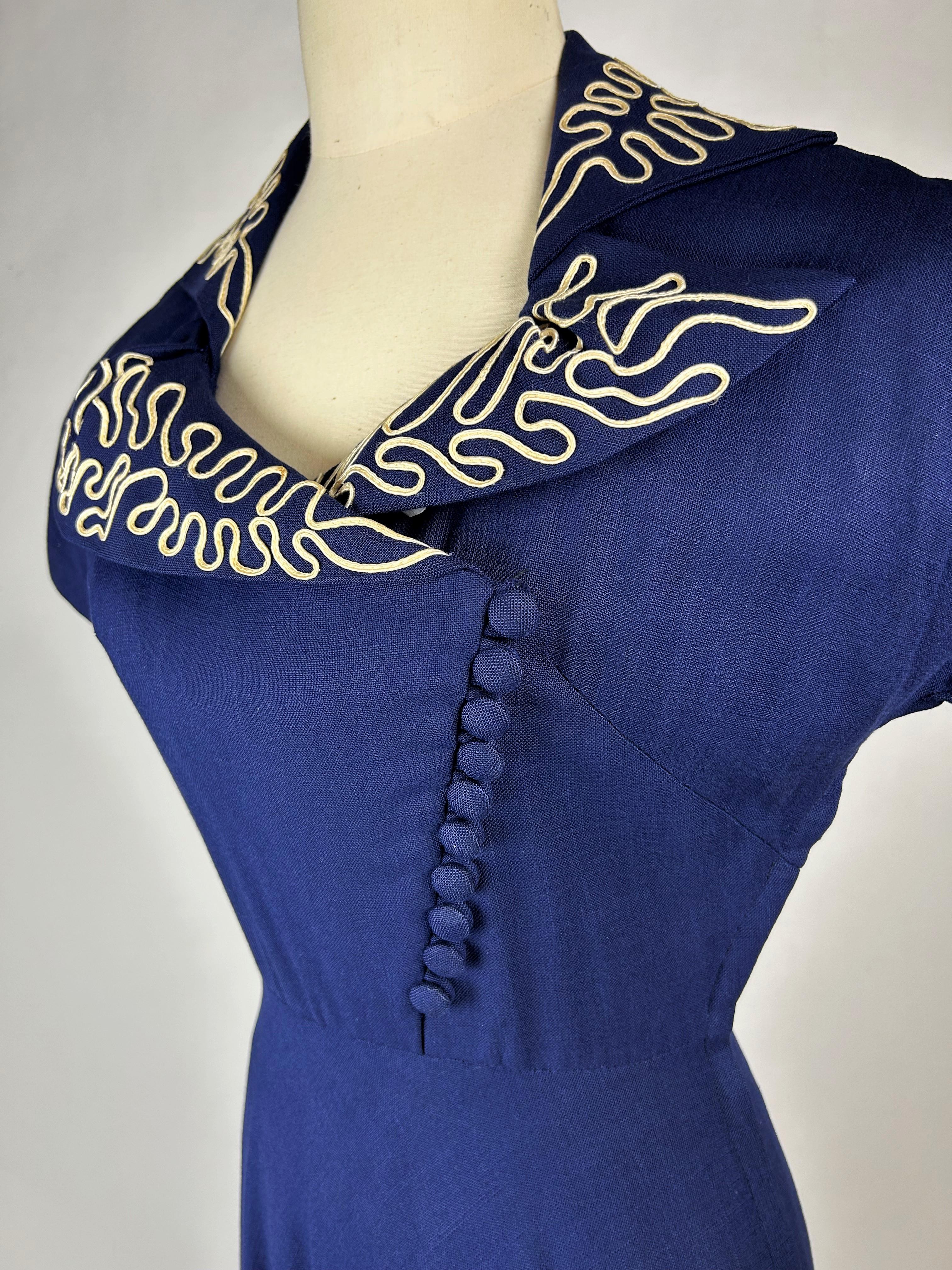 A Navy French Day Dress with white piping appliqué Circa 1945-1950 For Sale 12