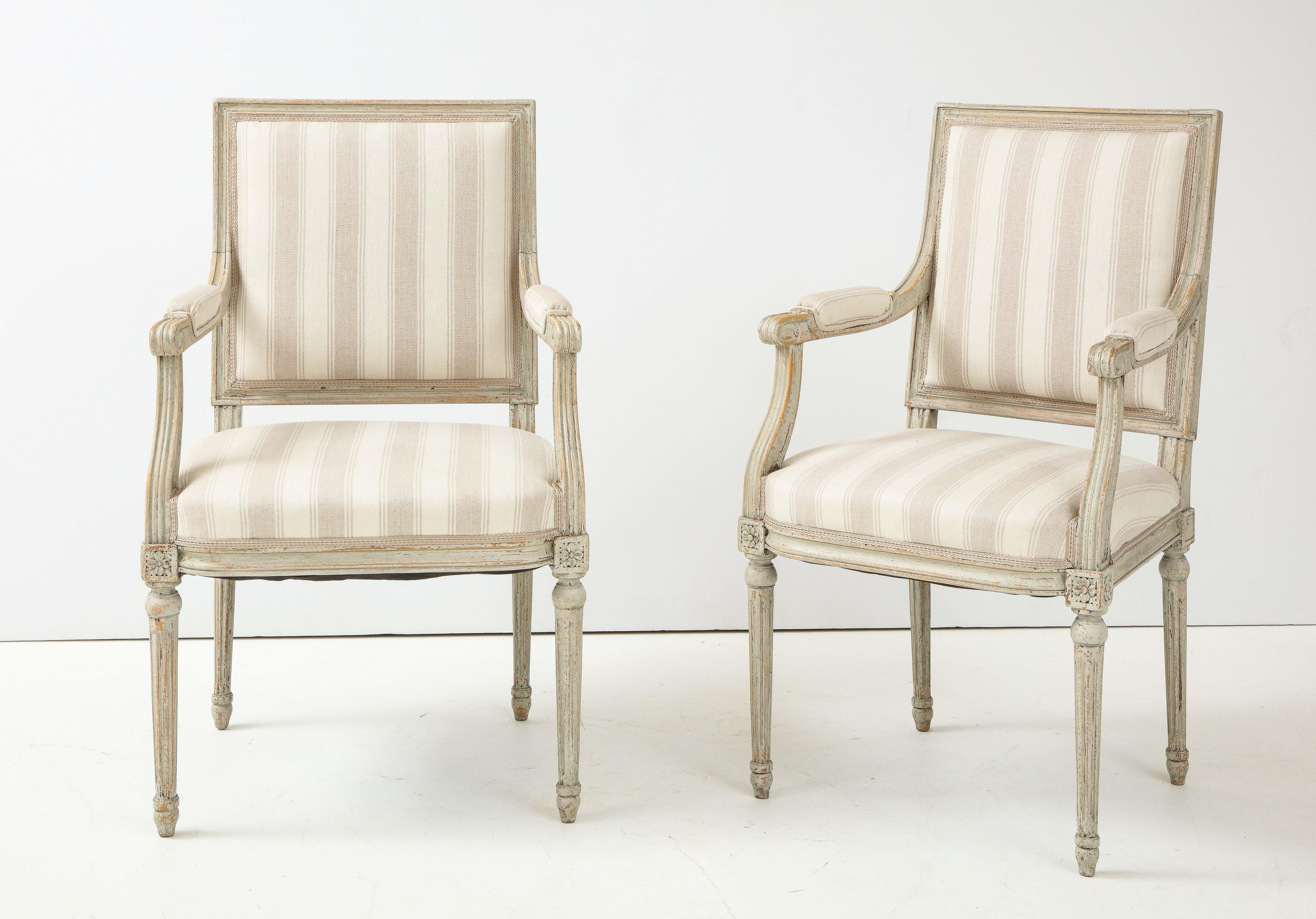 19th Century Near Pair of Swedish Late Gustavian Style Painted Open Armchairs, Circa 1870s