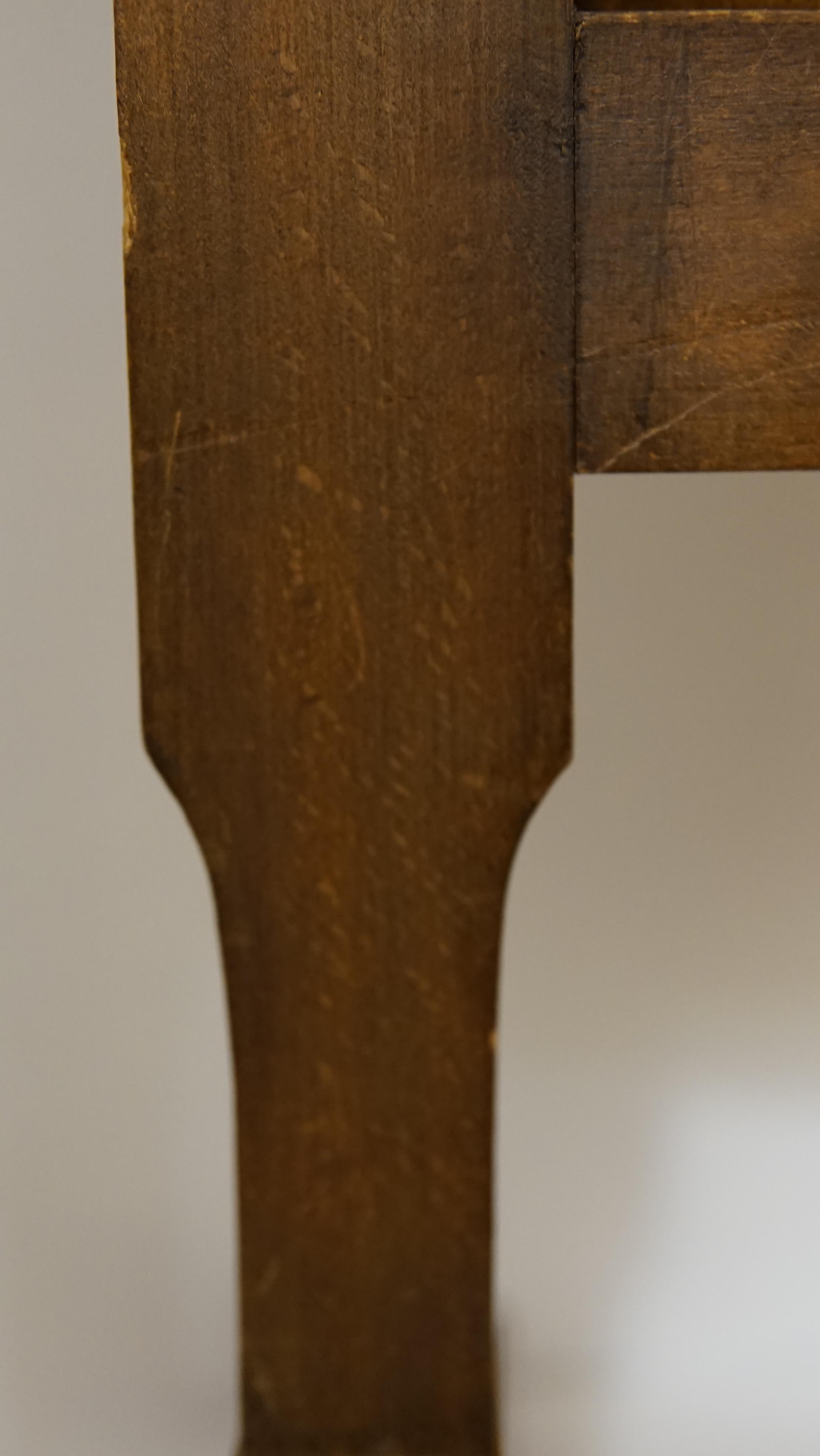 19. Jahrhundert Aubusson-Muster Nussbaumholz  Kaminschirm im Louis-XV-Stil im Angebot 4