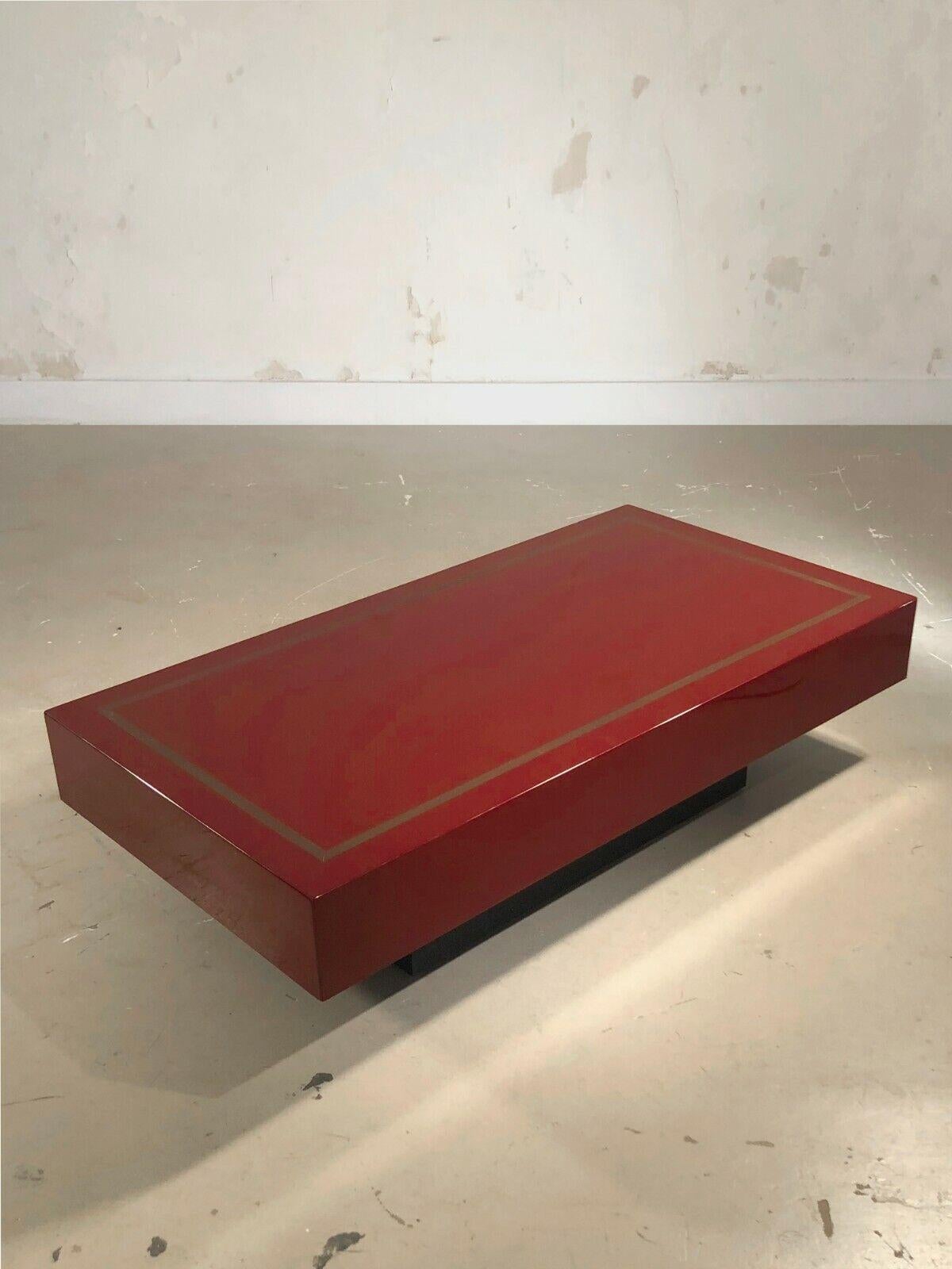 Neoclassical A NEOCLASSICAL SHABBY-CHIC Lacquer COFFEE TABLE by JEAN-CLAUDE MAHEY France 1970 For Sale