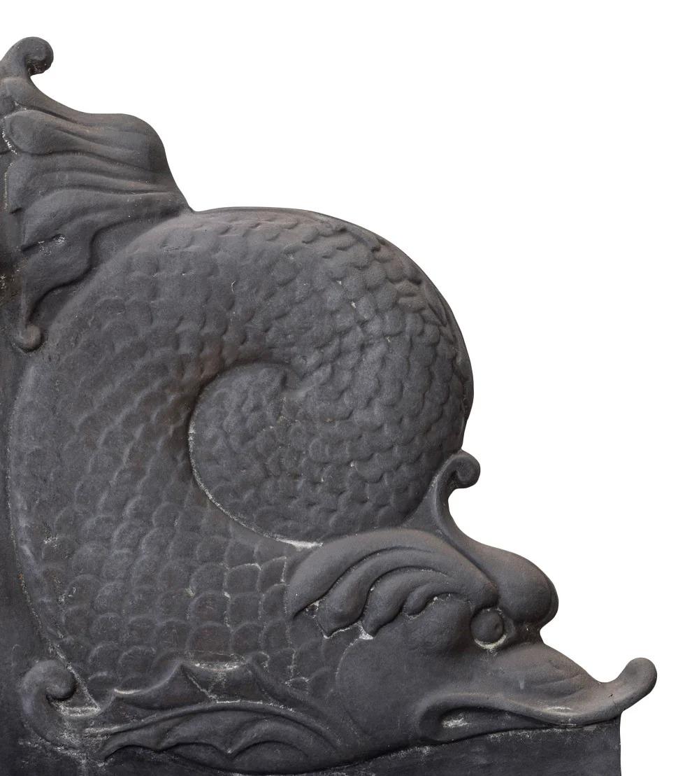 A Neoclassical Style Cast Bronze Dolphin Wall Fountain In New Condition For Sale In ARMADALE, VIC