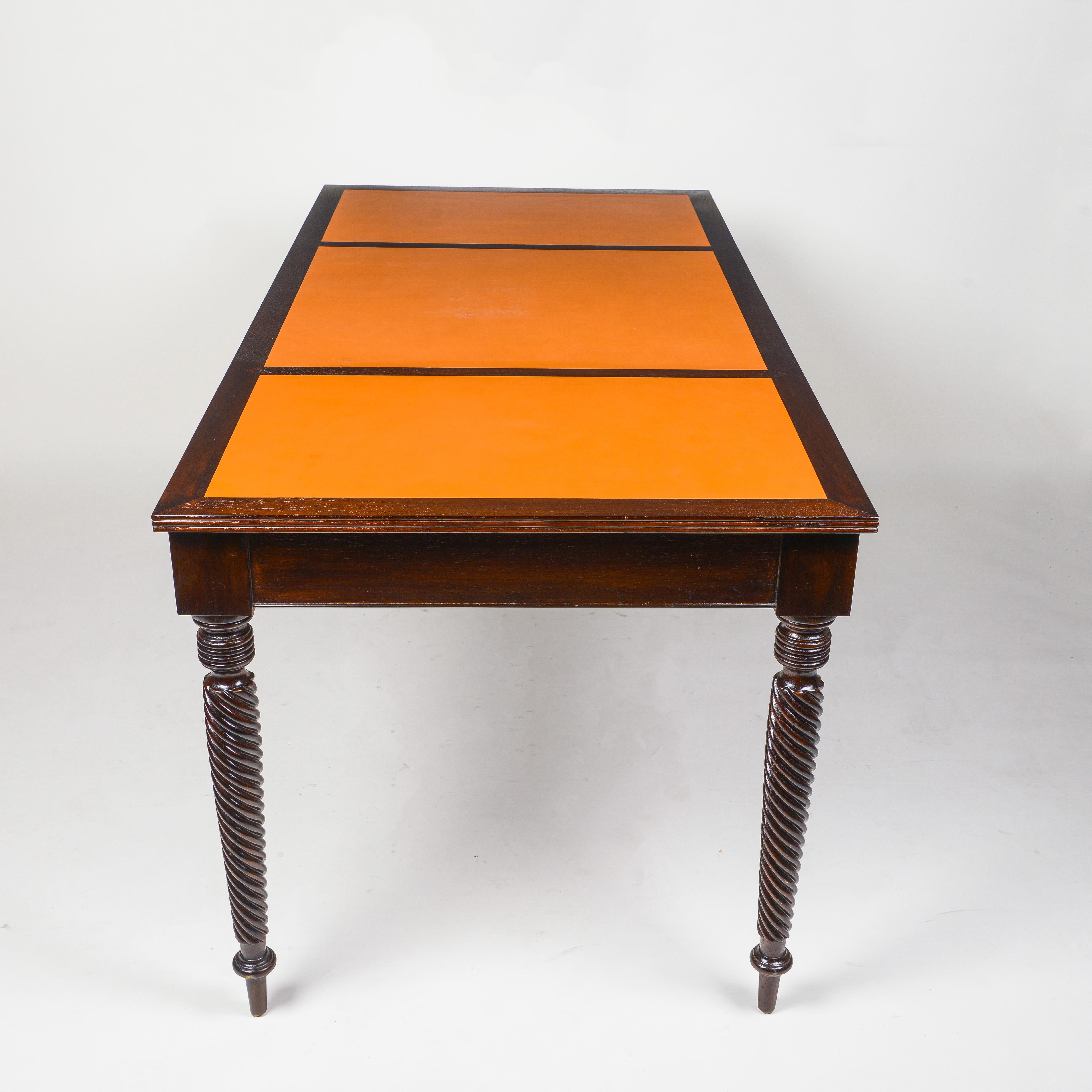 20th Century Neoclassical Style Mahogany-Stained Wood and Leather-Lined Writing Table For Sale