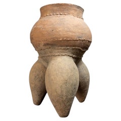 A Neolithic "Li" Tripod Vessel