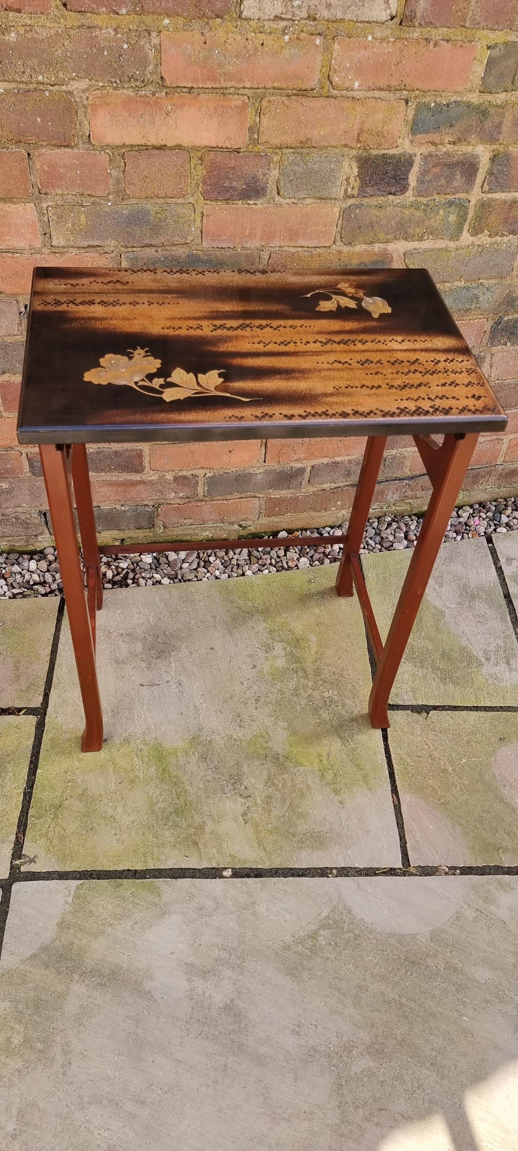 Lacquered A nest of three Japanese hardwood and lacquer nest of tables circa 1910 For Sale