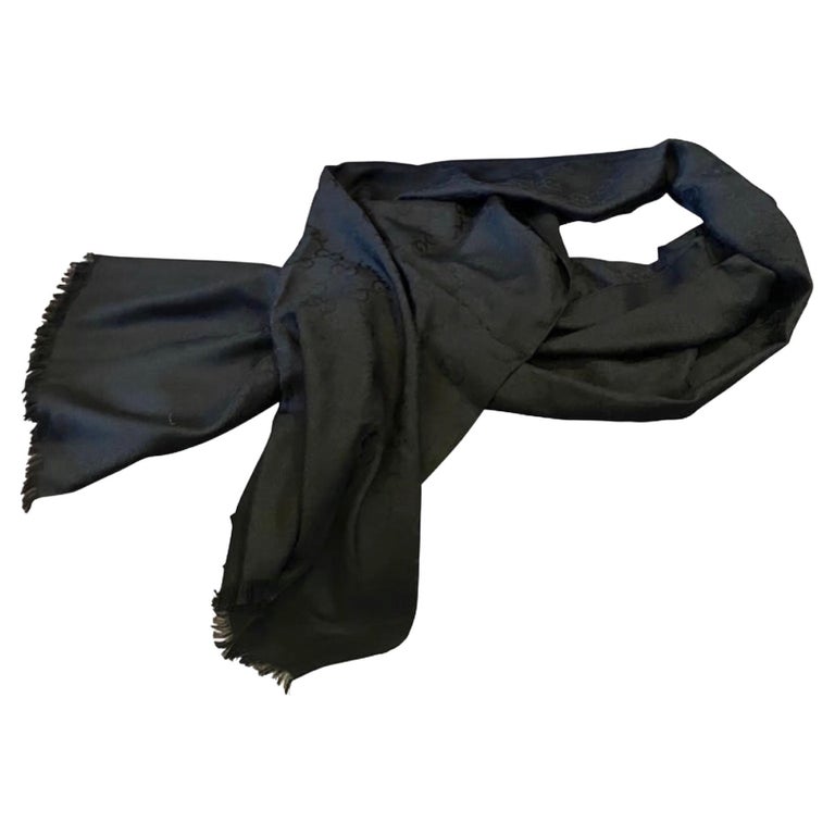Louis Vuitton Rose Poudre Trunks Silk Bandeau at 1stDibs  fake lv scarf vs  real, louis vuitton scarf tag, louis vuitton neck tag