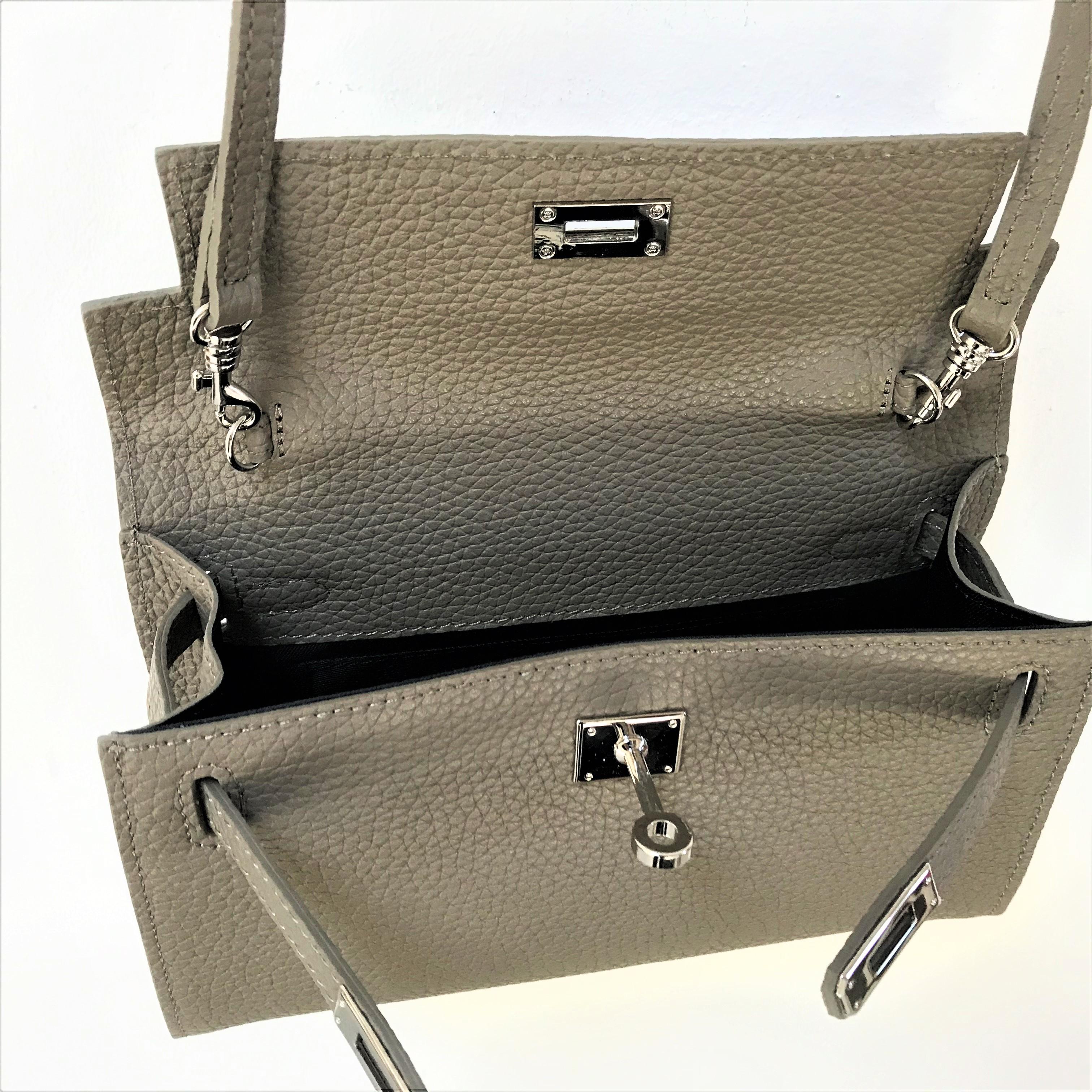 A new Pochette bag taub leather chourcheval with detachable shoulder strap  1