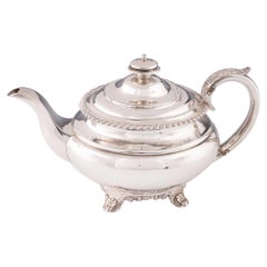 Una teiera in argento sterling di Newcastle, 1836