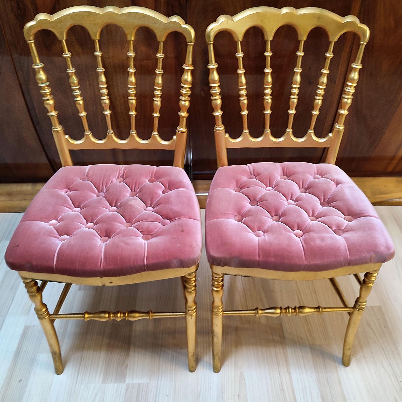 Nice Pair of 19th Century Gilt Wood Chiavari Chairs For Sale 1