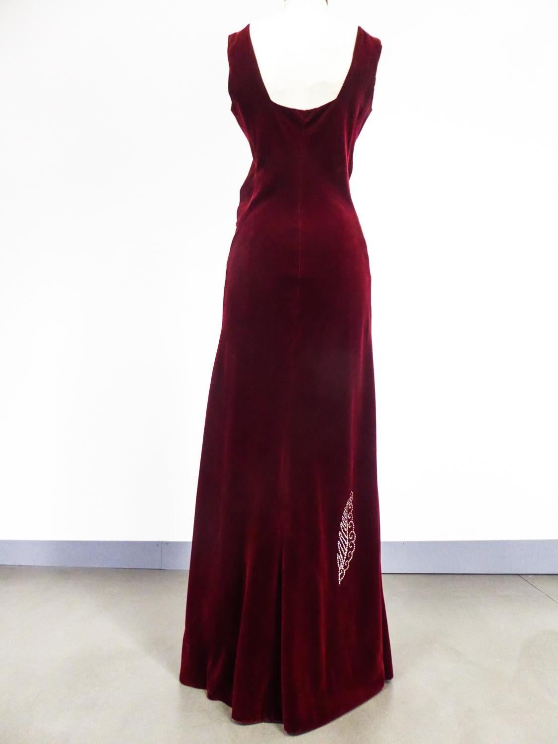 A Nicole Groult / Paul Poiret Evening Dress in Velvet and Rhinestones Circa 1935 For Sale 3