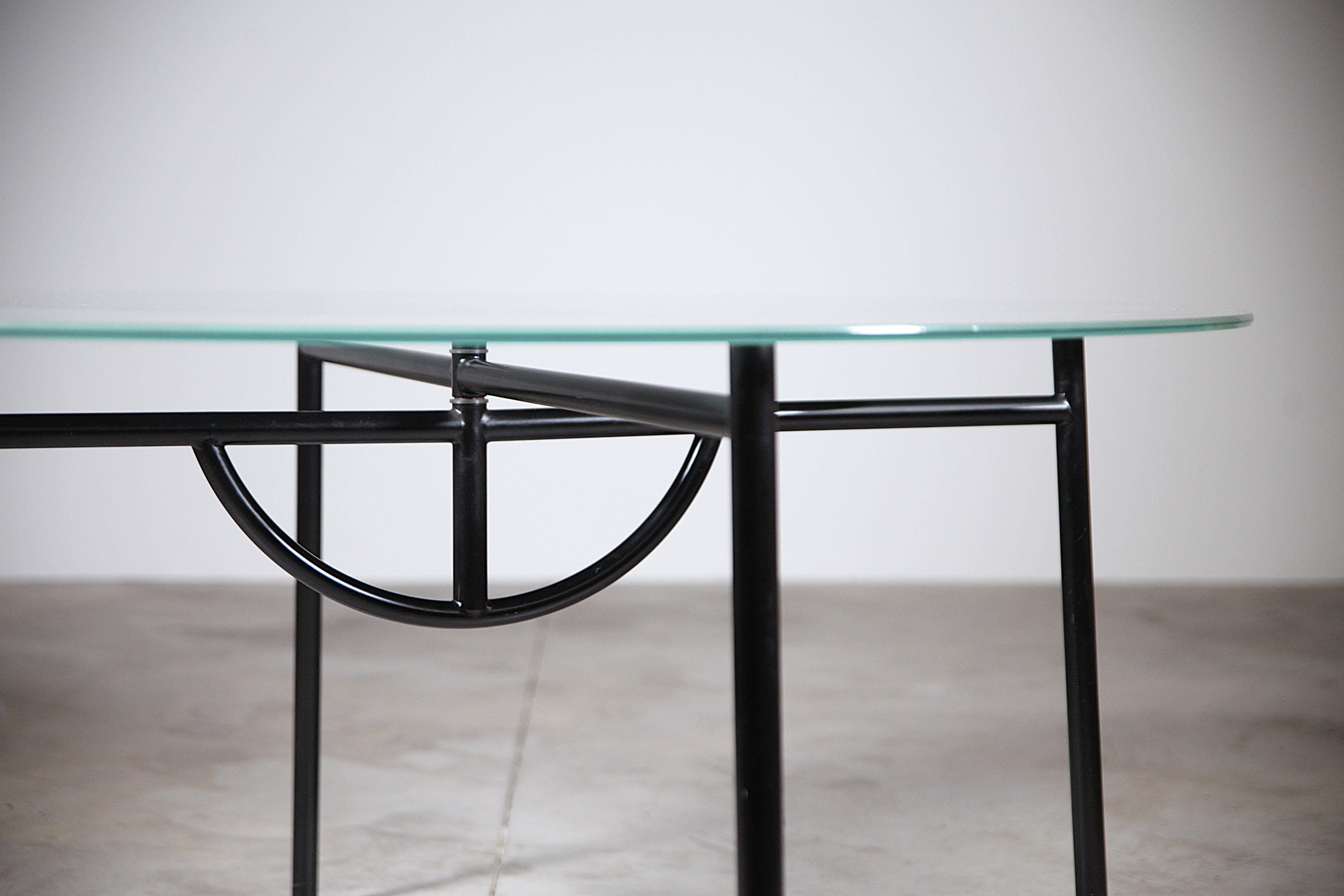 Métal Table à manger Nina Freed de Philippe Starck, France, années 1980 en vente