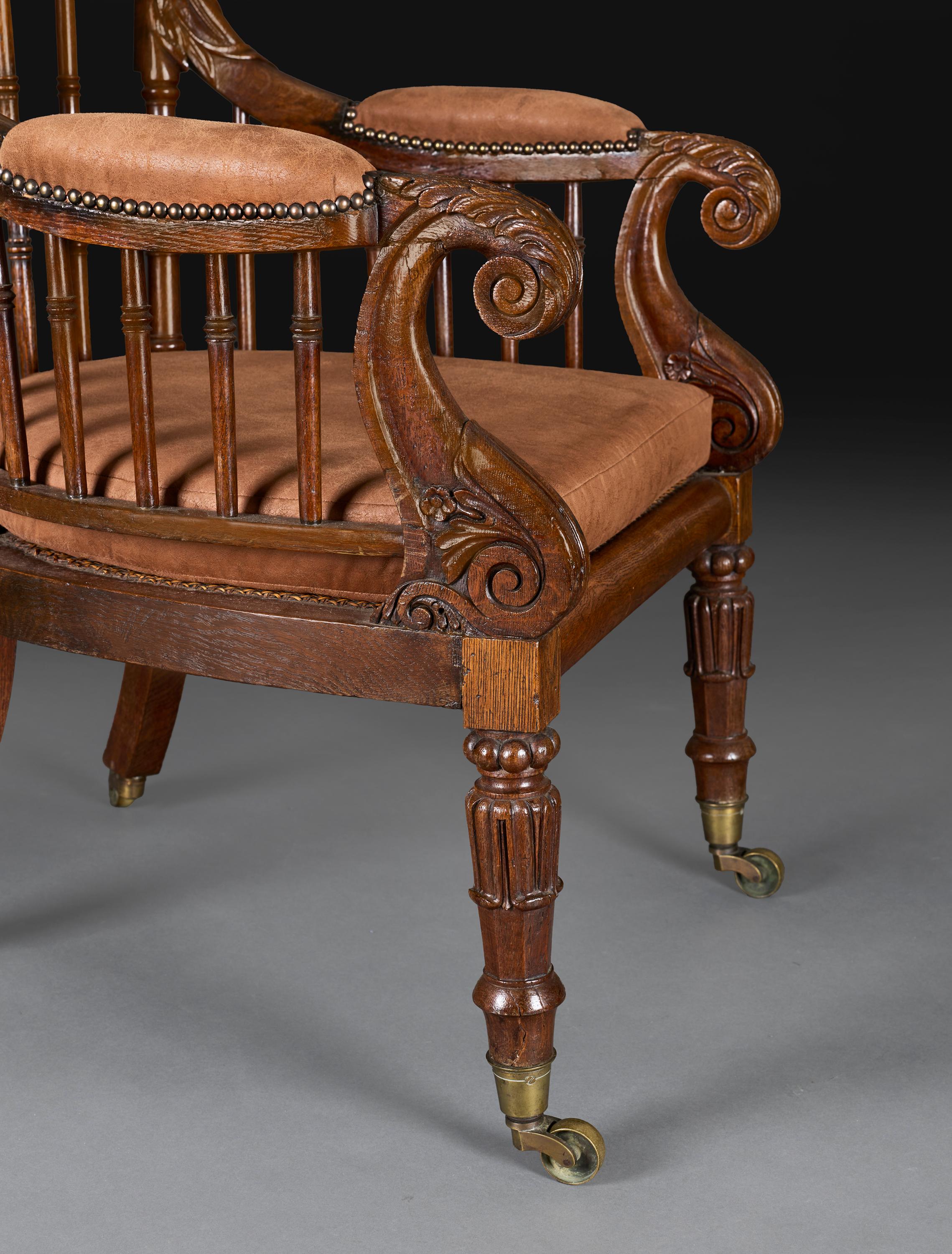Inglese Una bergere da biblioteca in pelle e quercia di William Williams del XIX secolo in vendita