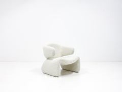 Fauteuil "Djinn" Olivier Mourgue des années 1960 en tissu d'alpaga Pierre Frey molletonné