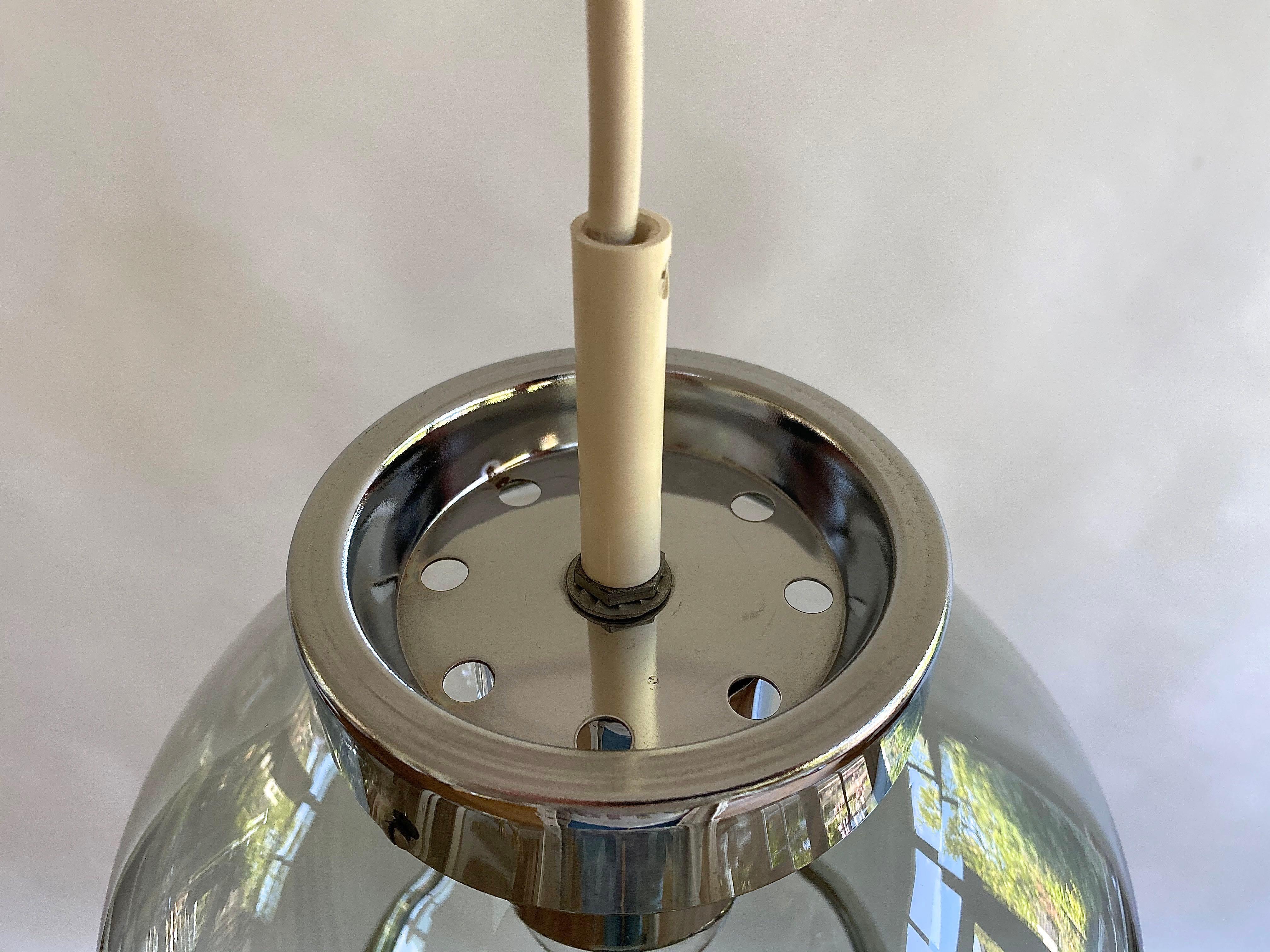 Mid-Century moderno Una coppia di lampade da soffitto RAAK Amsterdam in vendita