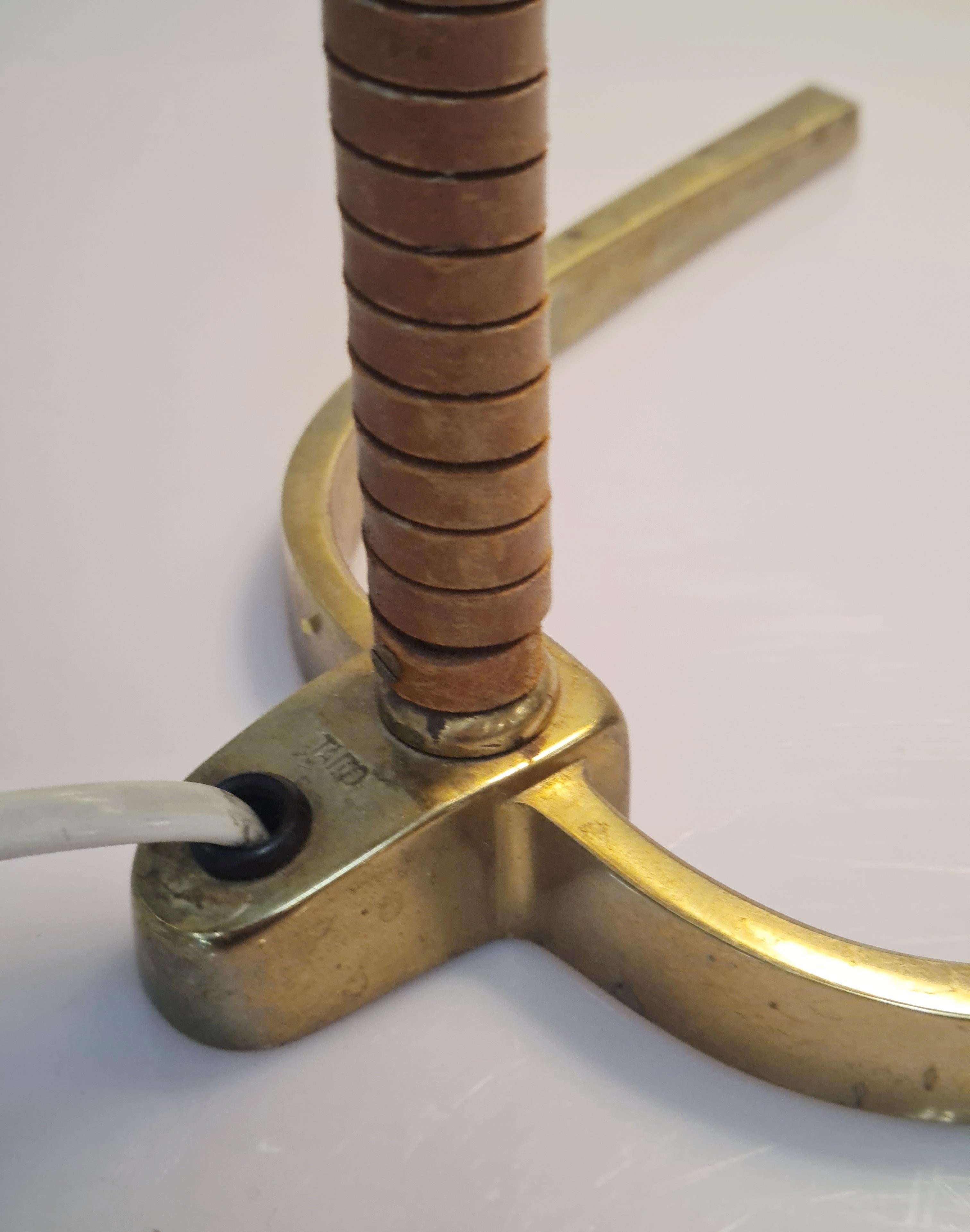 Milieu du XXe siècle Lampe de table 