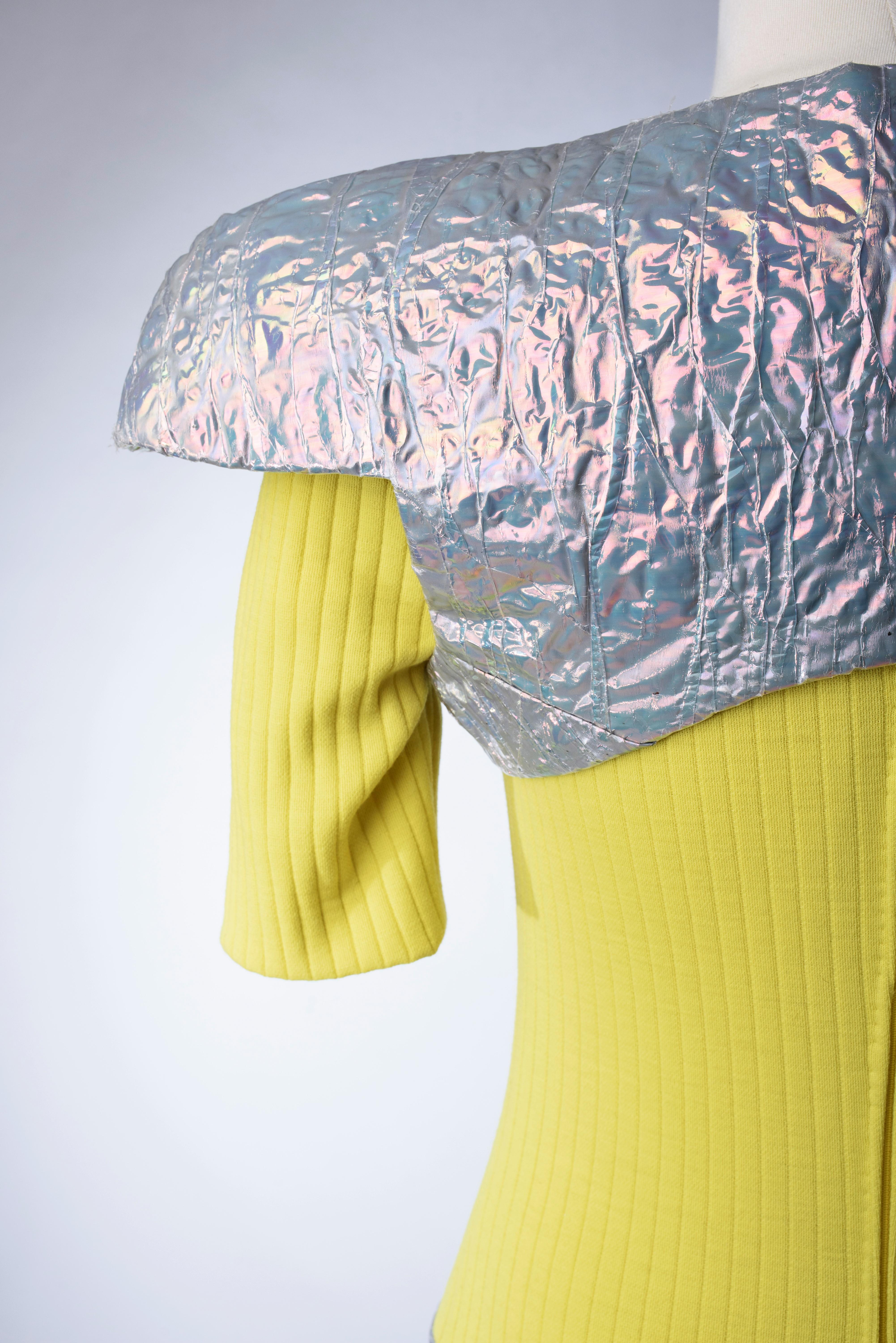 Paco Rabanne Couture-Set aus gelber Strickbekleidung und Papier-Fouture- Frühjahr/Sommer 1991 im Angebot 6