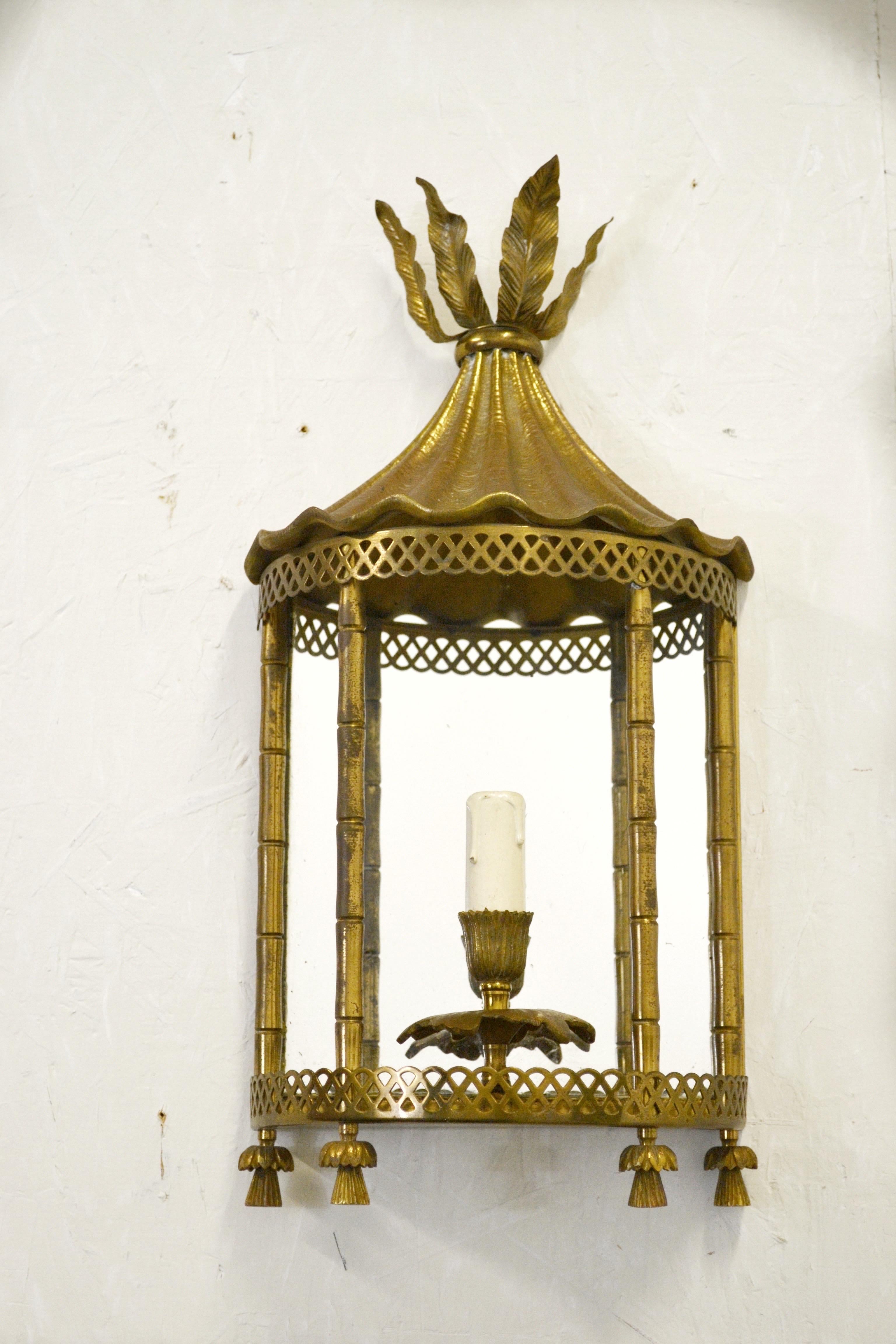 Farol Pagoda - Maison Baguès - Francia, años 70 finales del siglo XX en venta