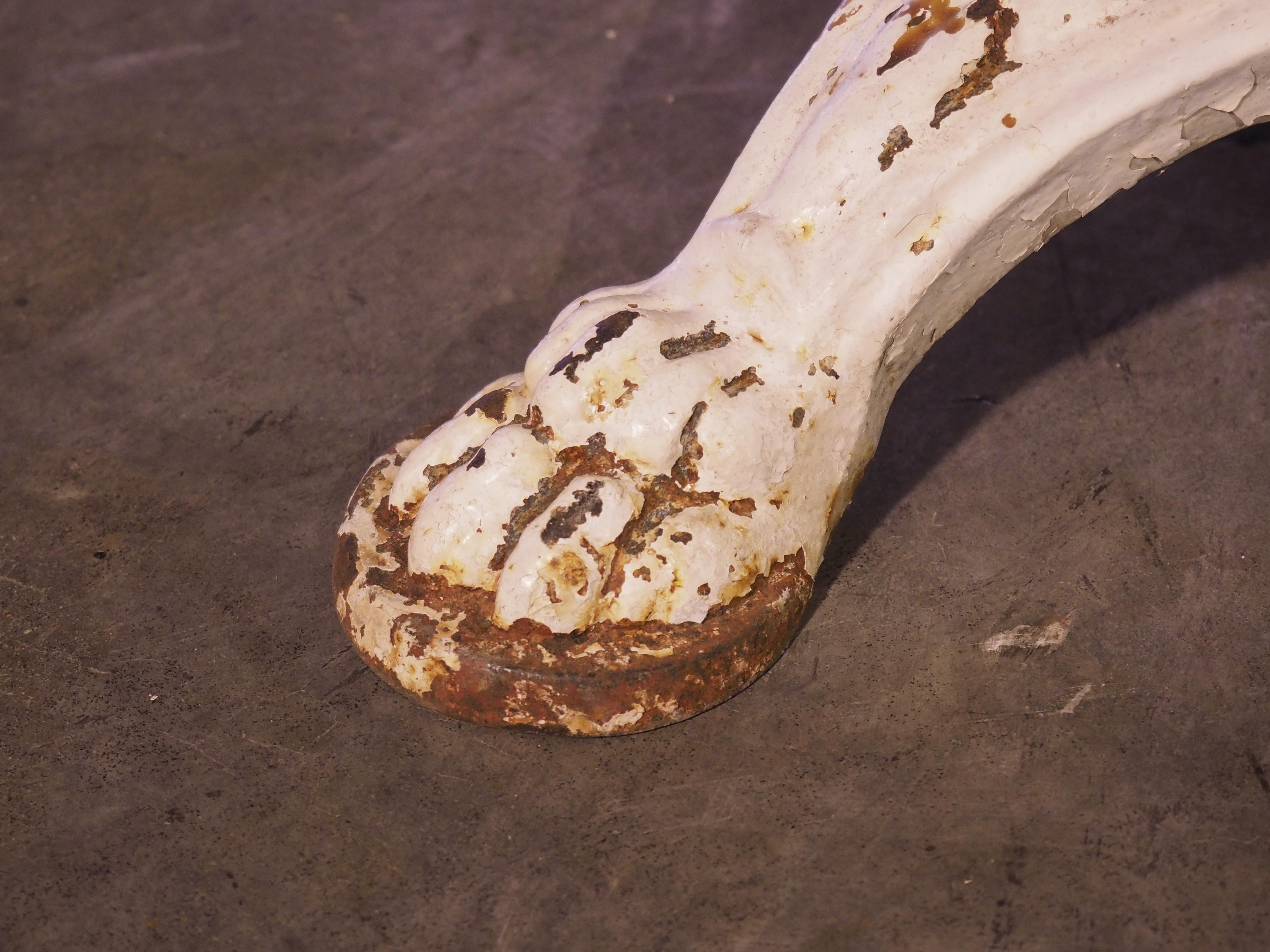 Painted Cast Iron and Marble Bistro Table from France, Early to Mid 1900s For Sale 9