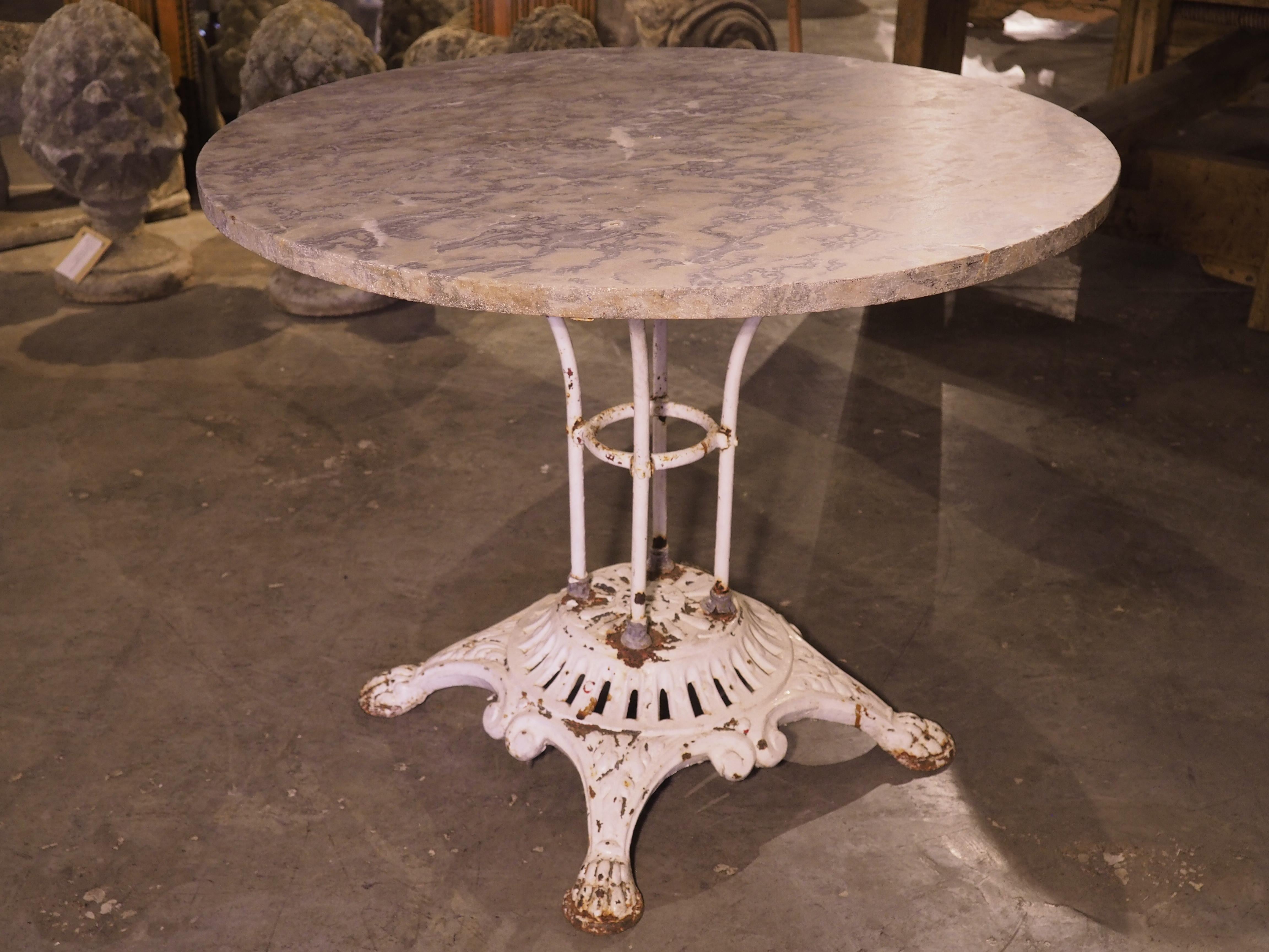 Painted Cast Iron and Marble Bistro Table from France, Early to Mid 1900s For Sale 10