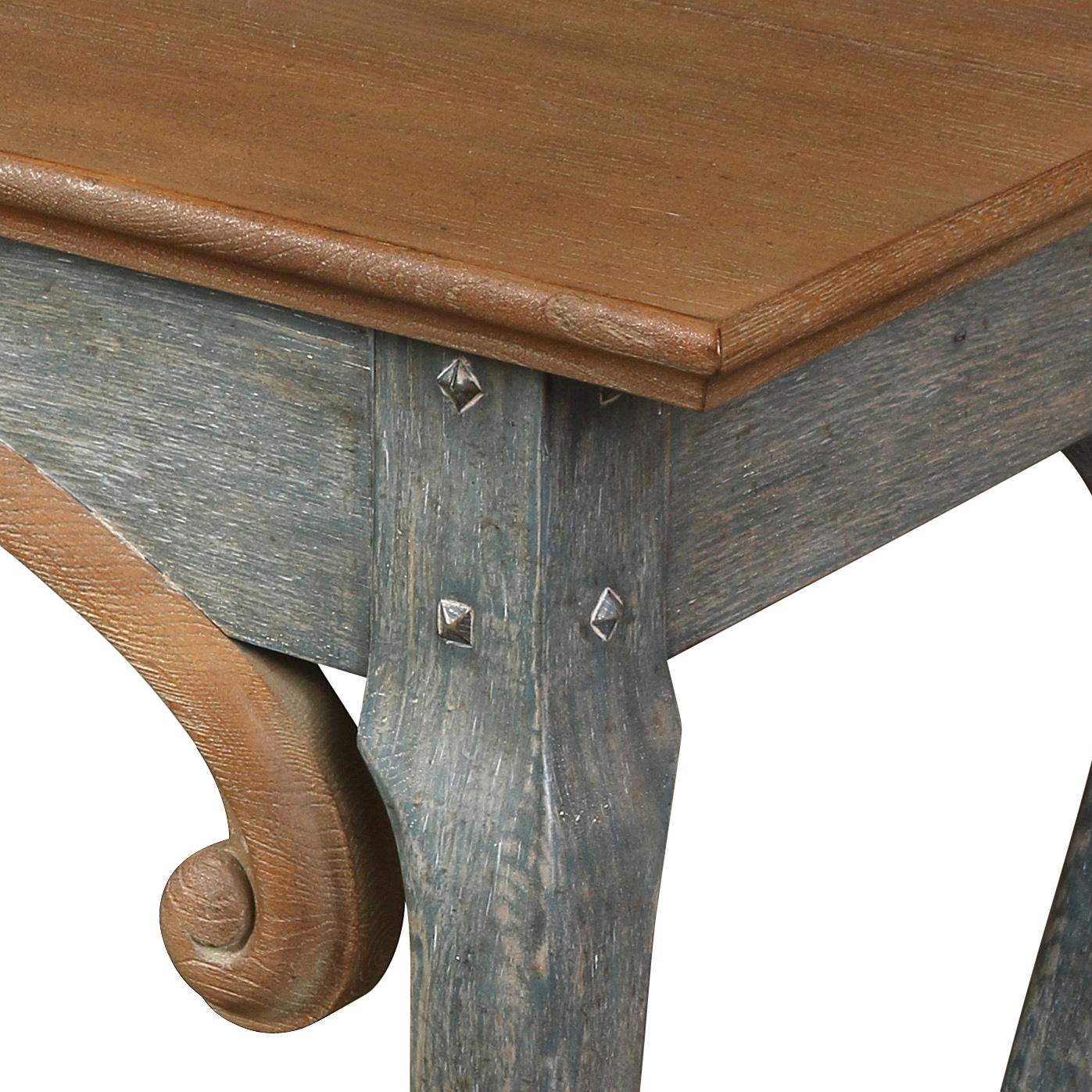 A Painted Console Table with Carved Apron by William Yeoward In Excellent Condition For Sale In New York, NY