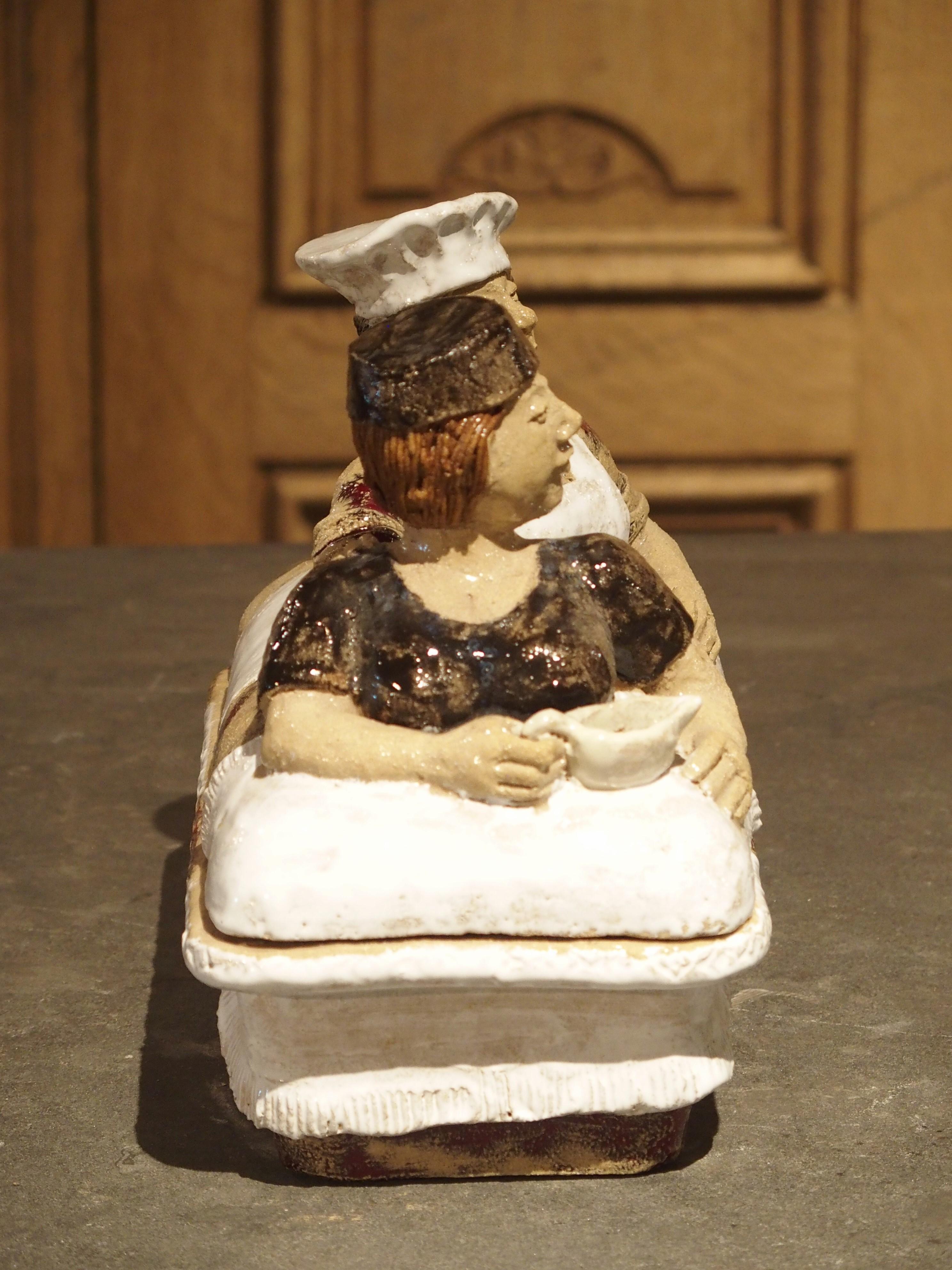 Terrina da forno francese dipinta dalla Provenza in vendita 3