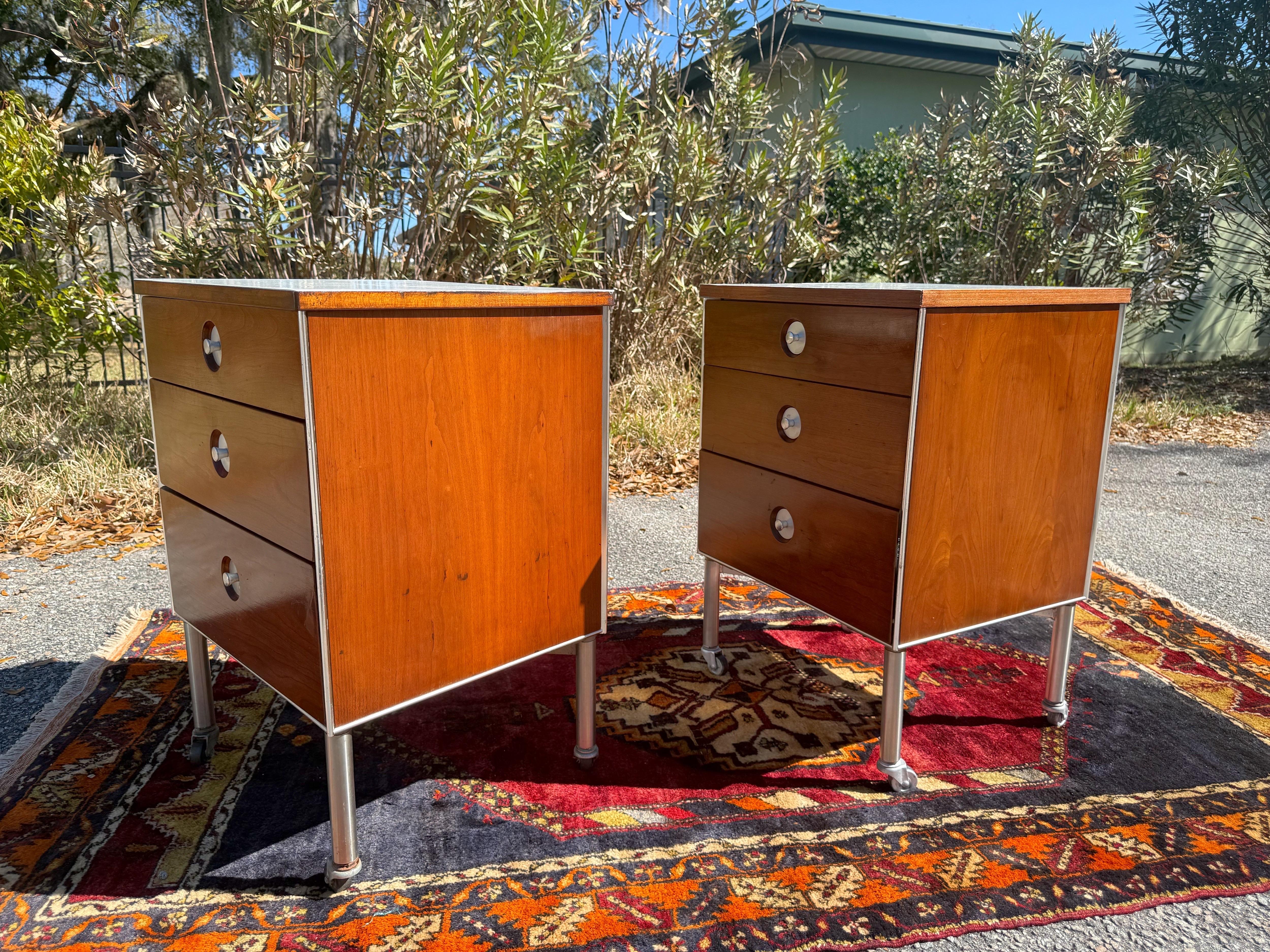 Metal A pair 1950s Raymond Loewy Industrial Rolling 3 Drawer Nightstands or End Tables For Sale