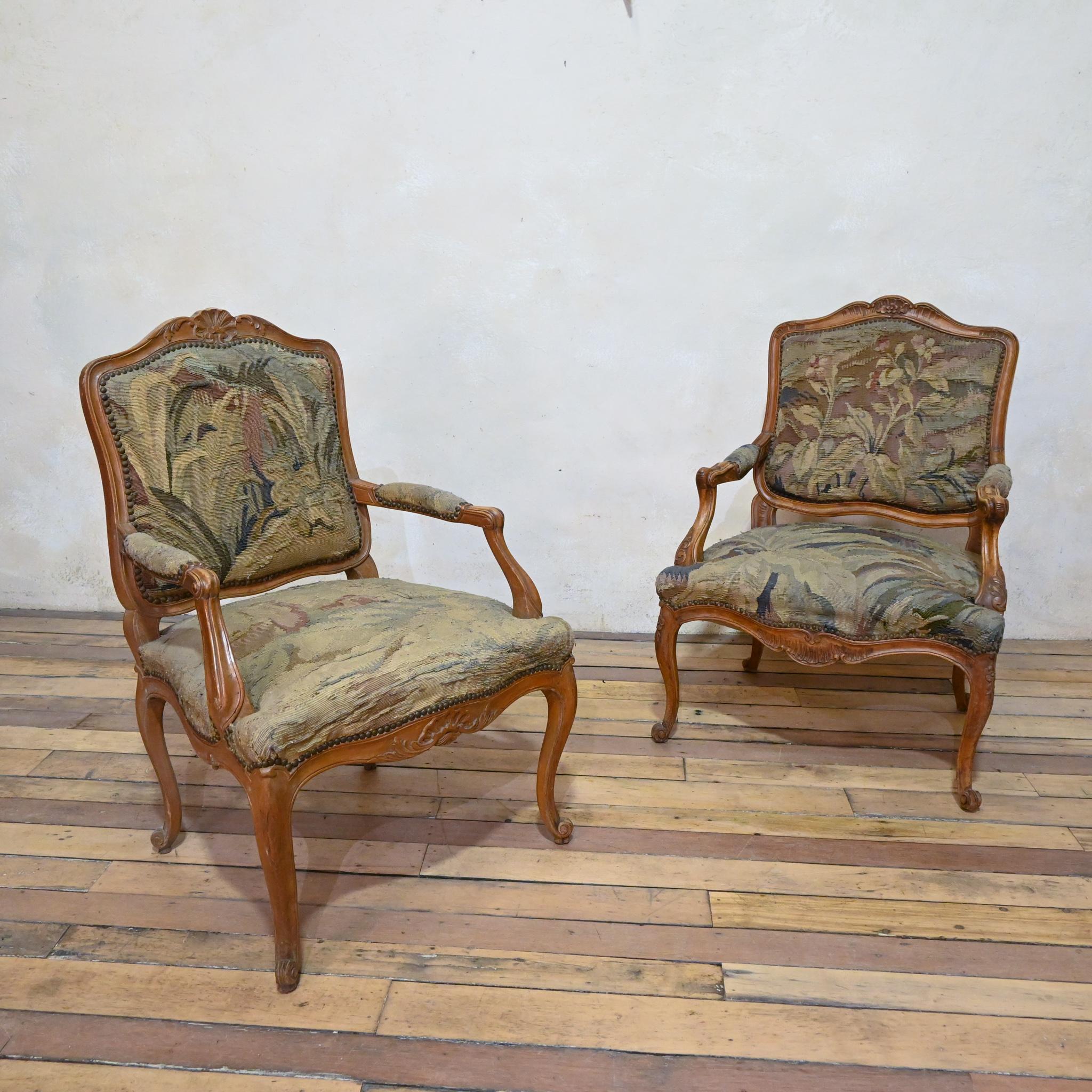A Near Pair 19th Century French Louis XV Fauteuils Open Armchairs - Tapestry For Sale 1