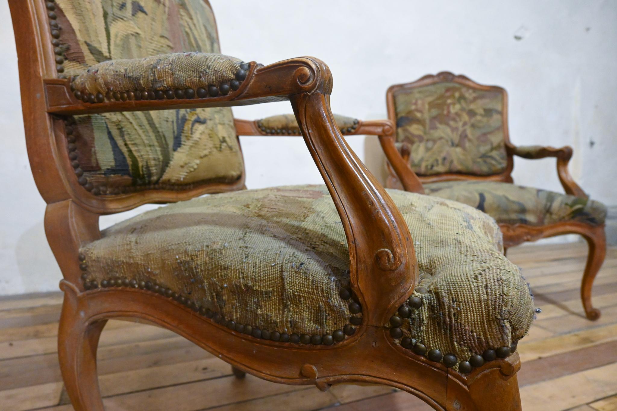 A Near Pair 19th Century French Louis XV Fauteuils Open Armchairs - Tapestry For Sale 2