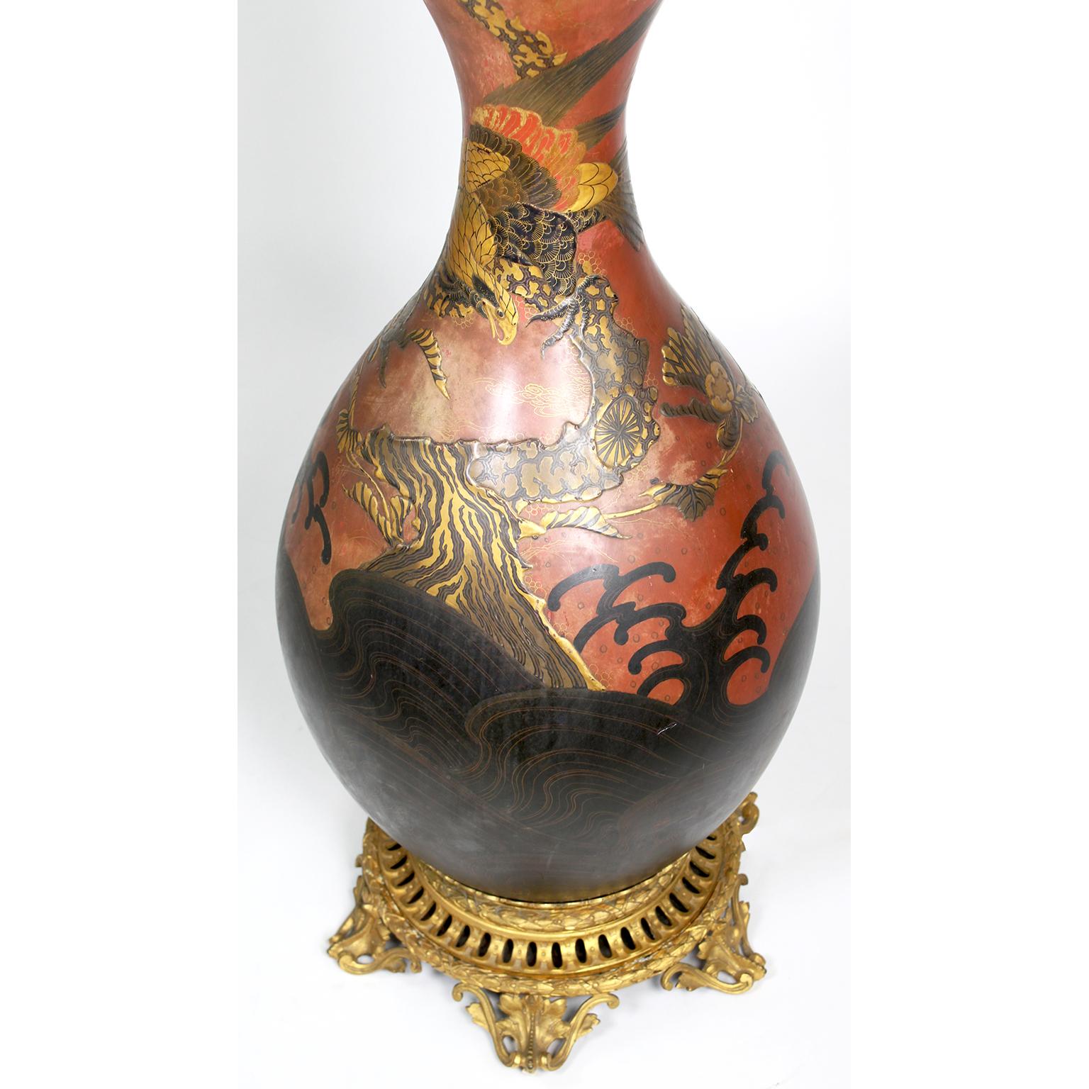 Pair 19th Century Japanese Imari Porcelain & Gilt-Bronze Torchere Candelabra For Sale 14
