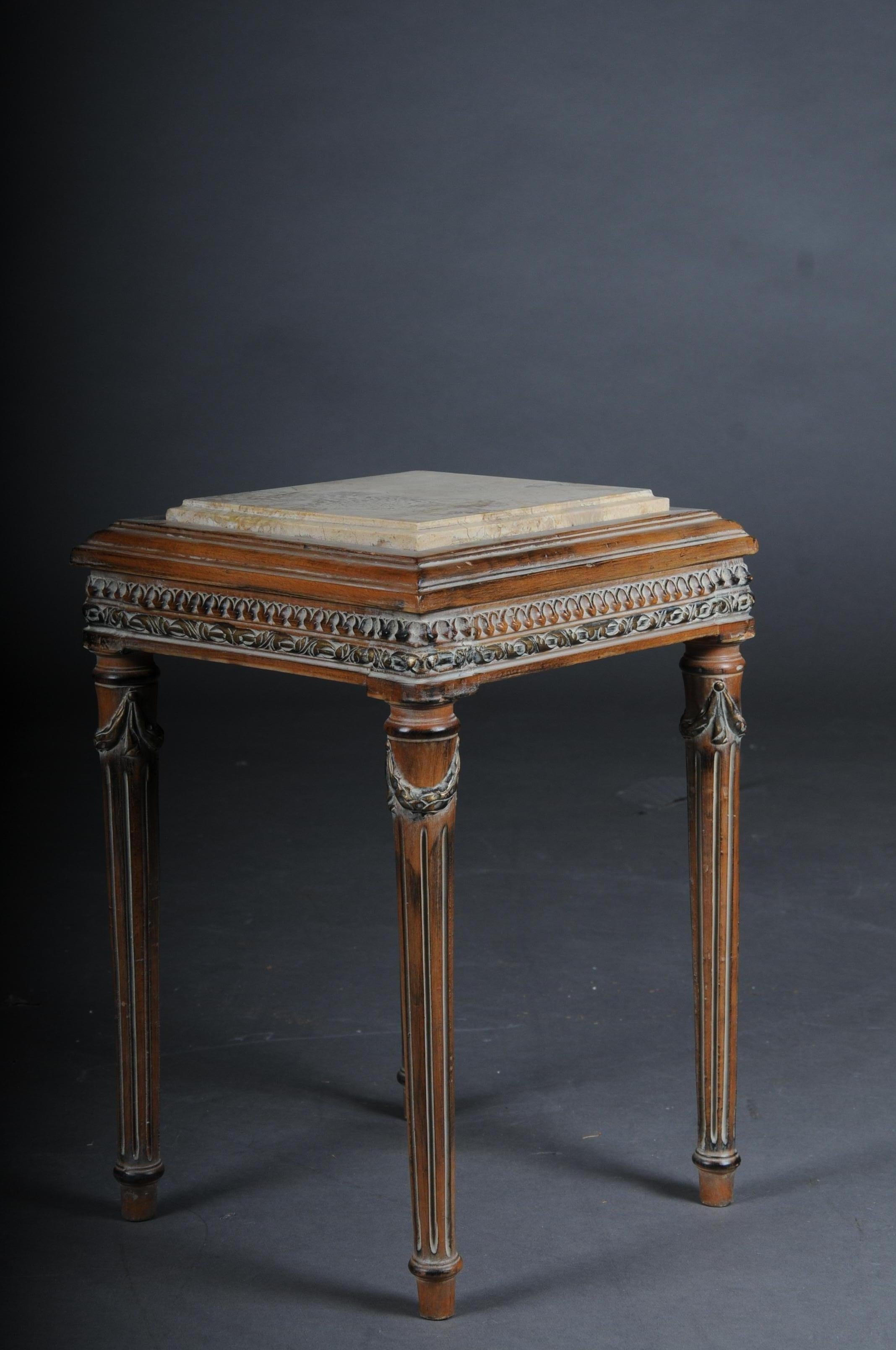 Pair '2' 20th Century Louis XV Style French Side Table For Sale 1