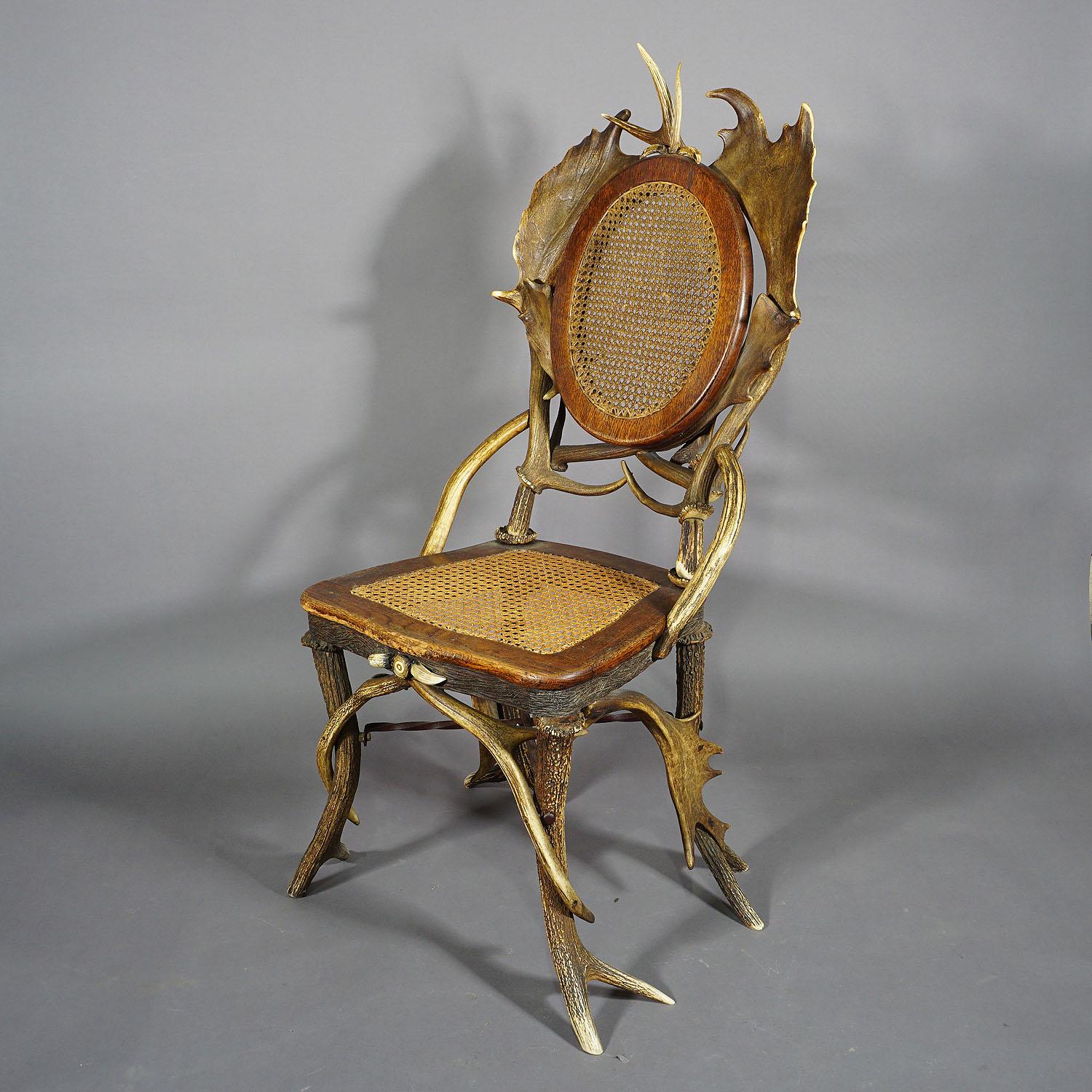 Paire de fauteuils de salon anciens rustiques en bois de cervidé, Allemagne, vers 1900 en vente 1