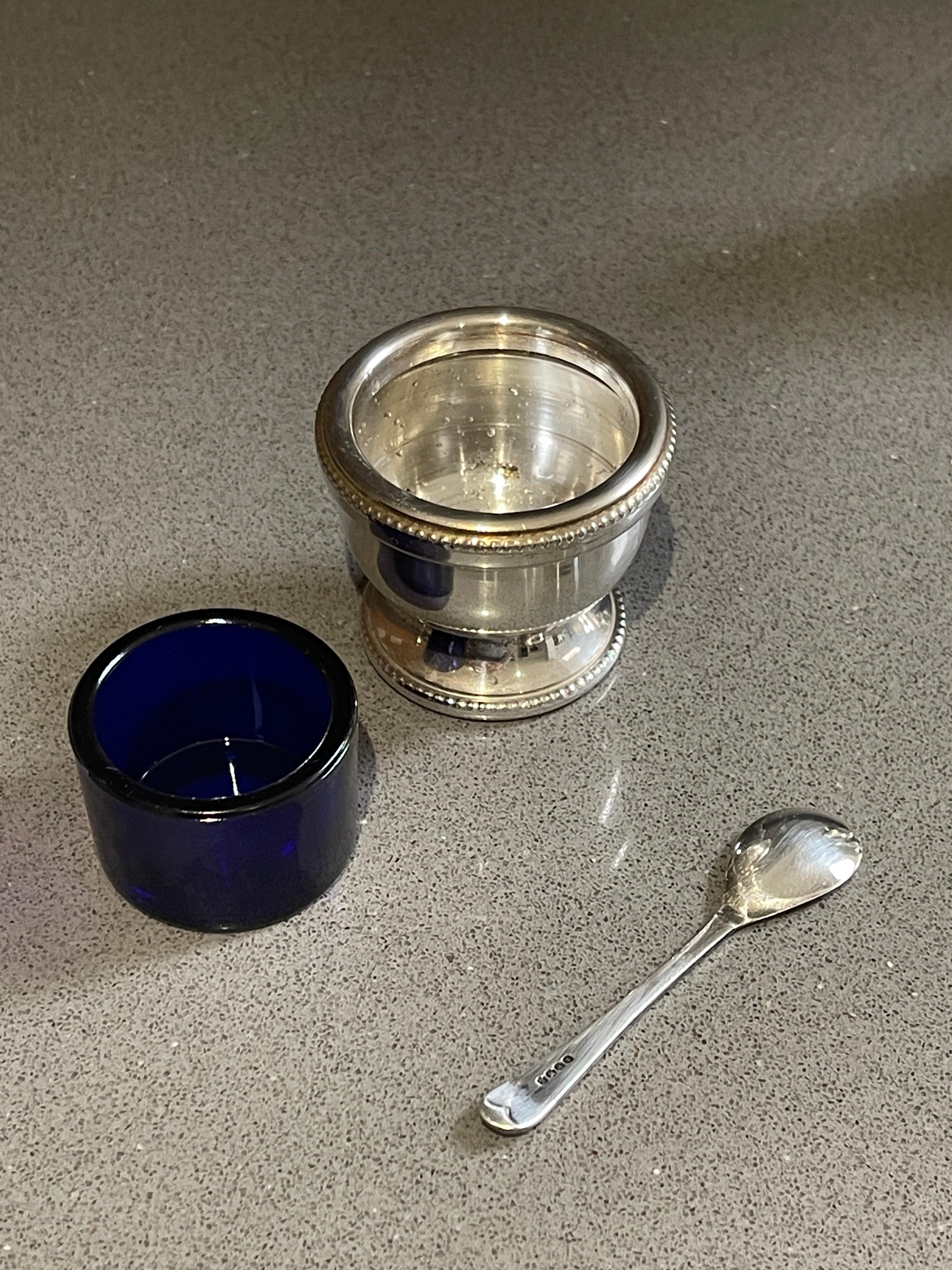 Metal A Pair Antique Silver Salt Pepper Shaker Art Deco Decorative Condiment Set Tray  For Sale