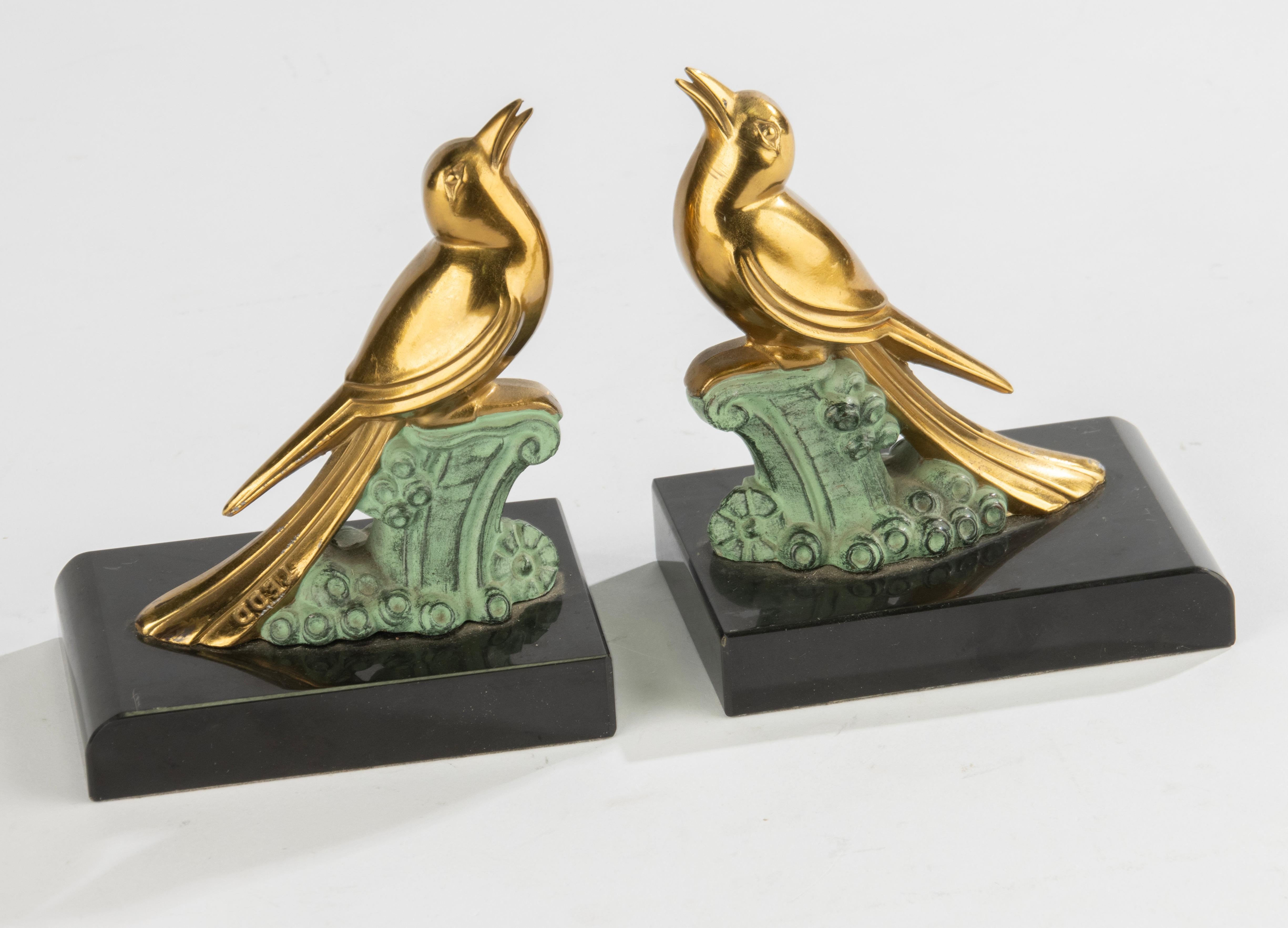 A Pair Art Deco Bookends - Birds - Signed TEDD For Sale 8