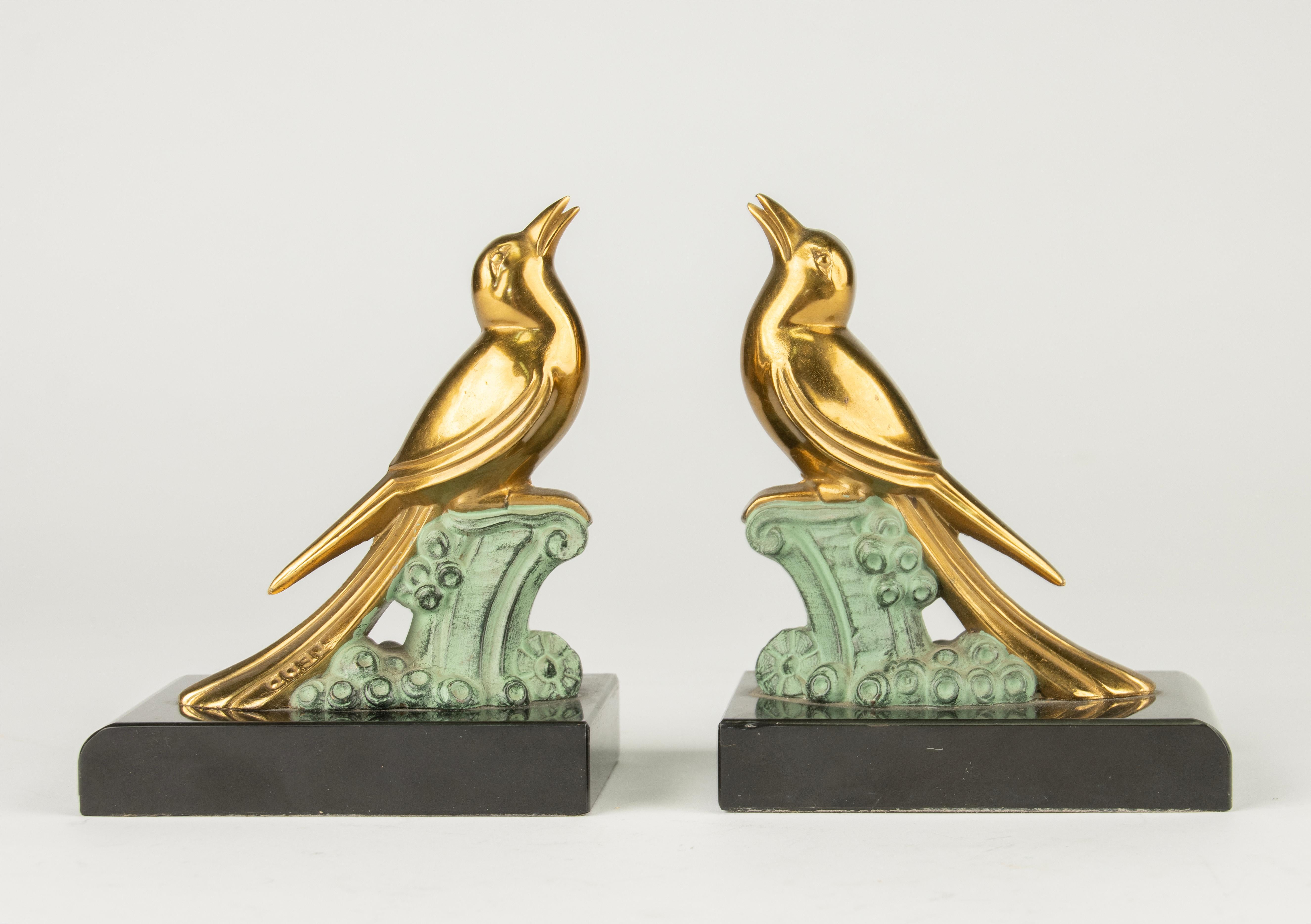 French A Pair Art Deco Bookends - Birds - Signed TEDD For Sale