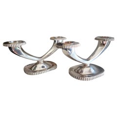 Una coppia di candelabri Art Deco  Portacandele in argento Sterling con marchio di fabbrica  Spagna 1935