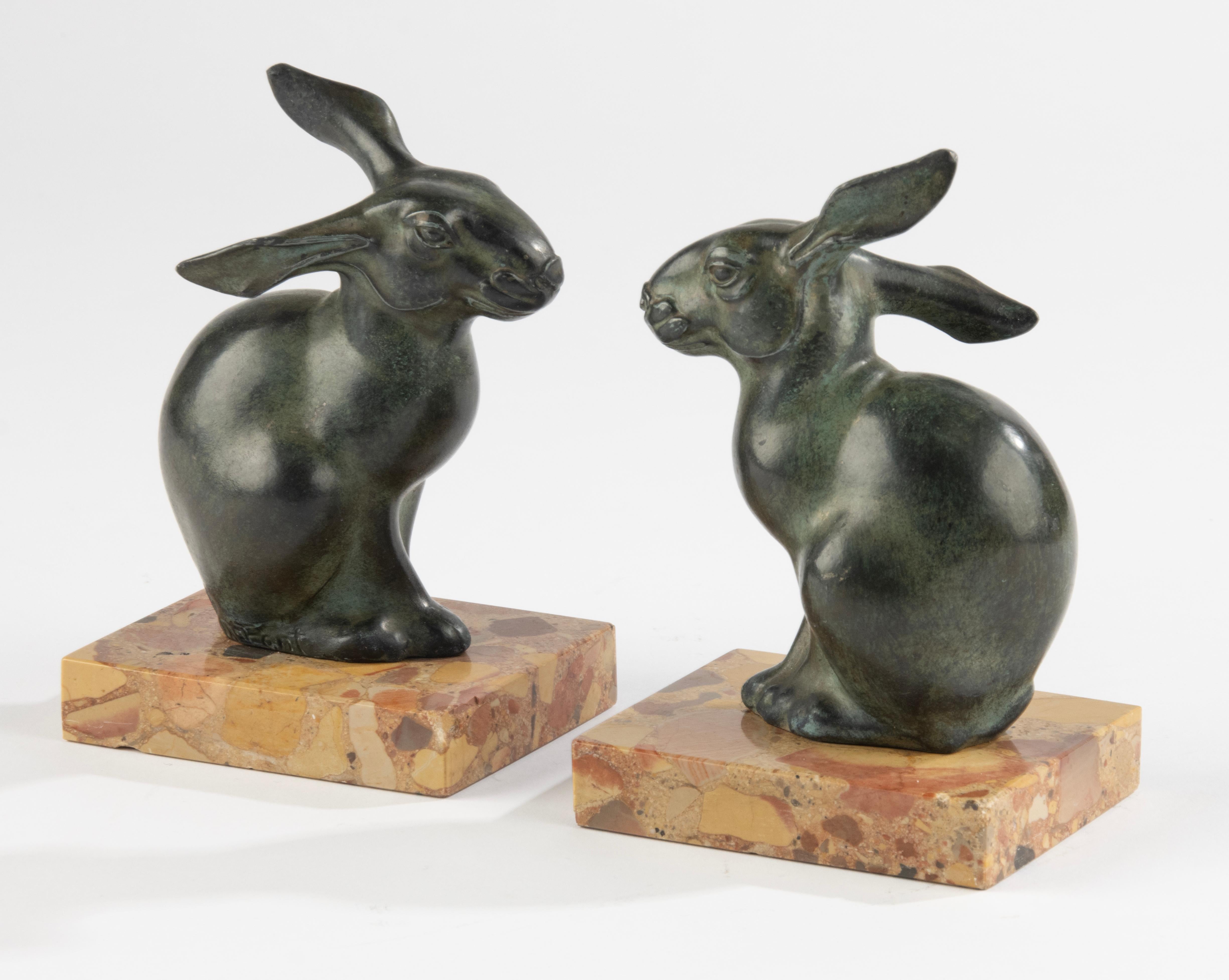 A Pair Art Deco Period Bookend -  Rabbits - By M. Font 6