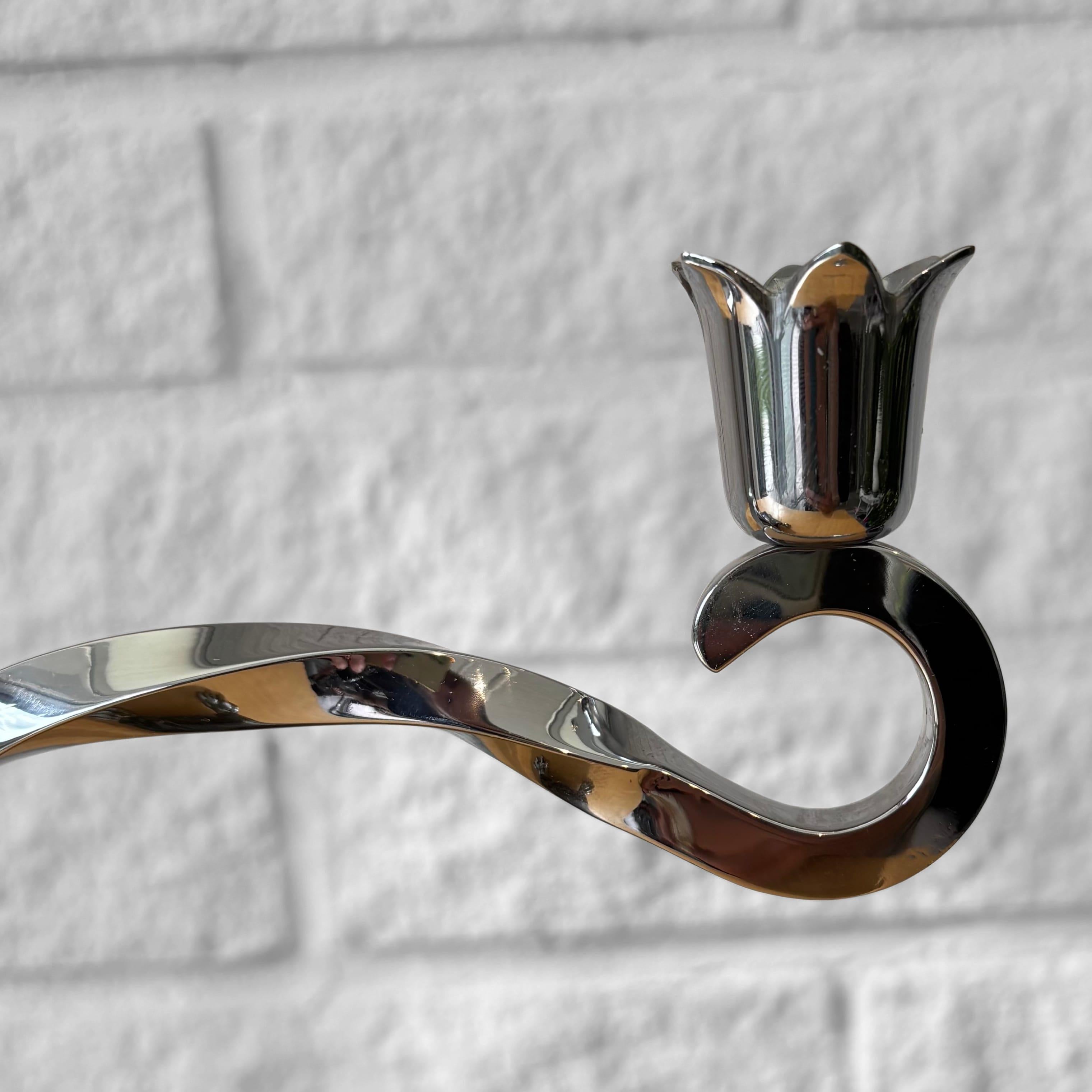 Acciaio Coppia di candelabri in stile art déco, cromo e marmo, Svezia, anni '50 in vendita