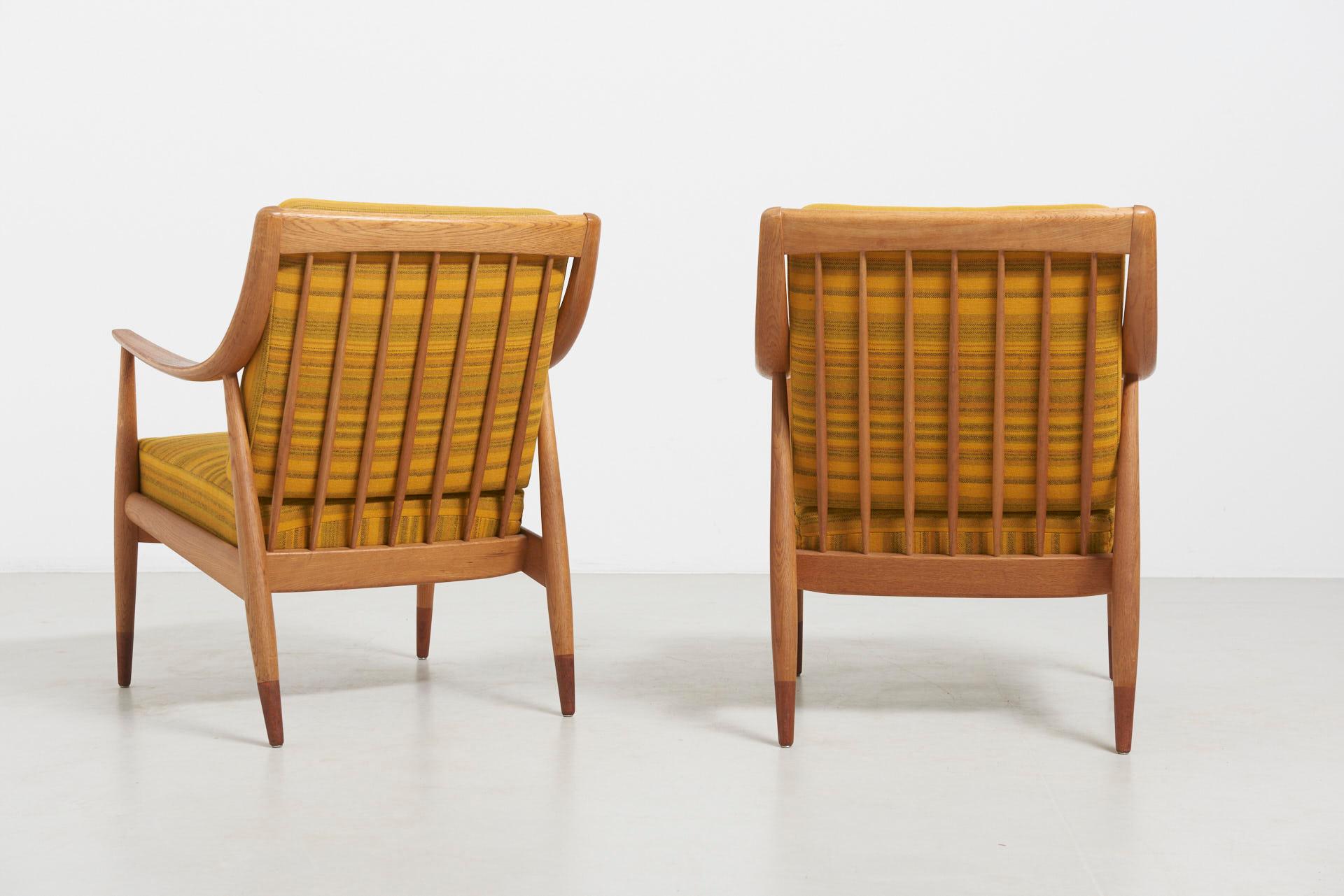 Pair FD 144 Armchairs, by Peter Hvidt & Orla Molgaard-Nielsen For Sale 2