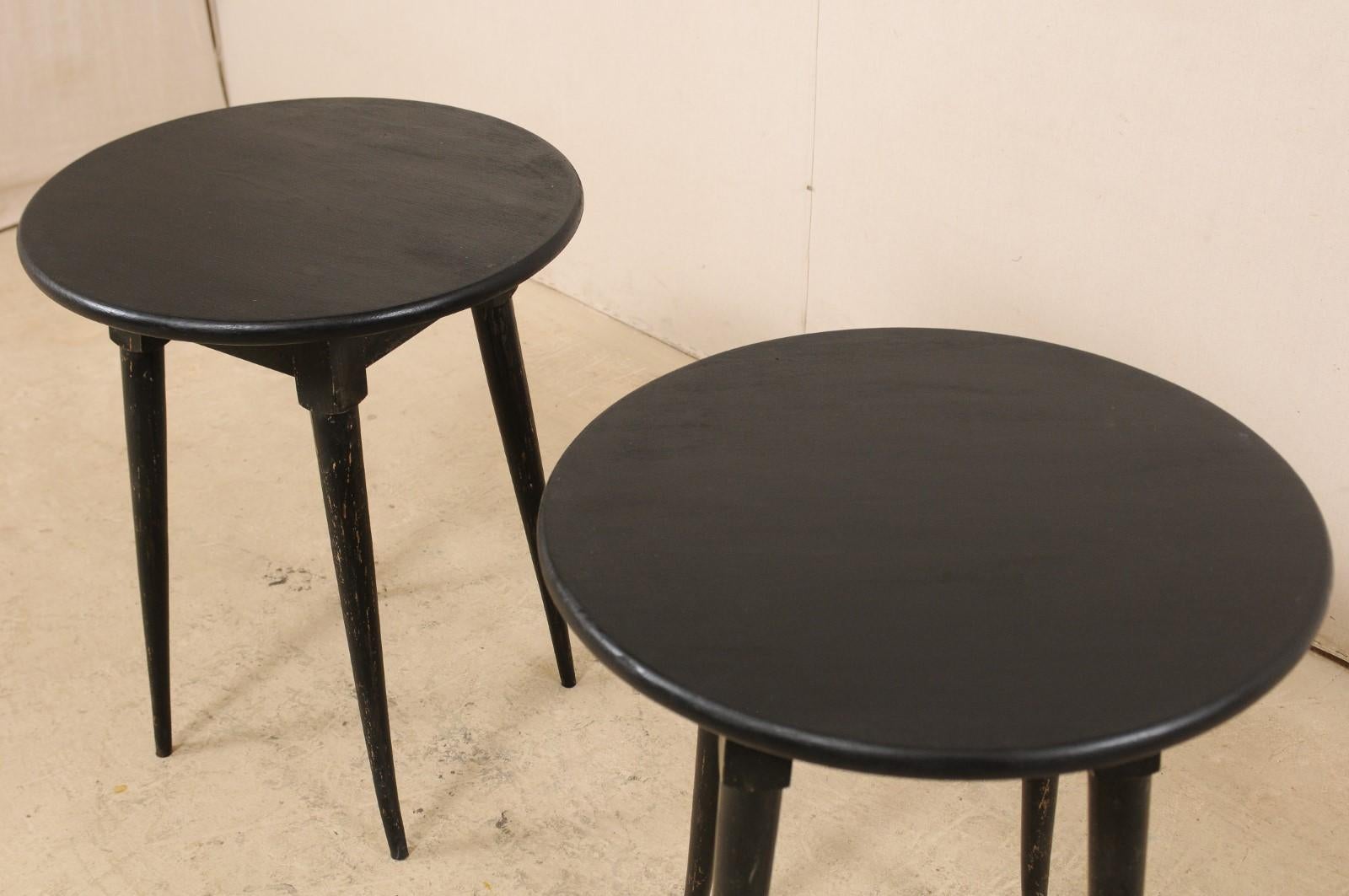 Pair of French Mid-20th Century Painted Wood Side Tables  6