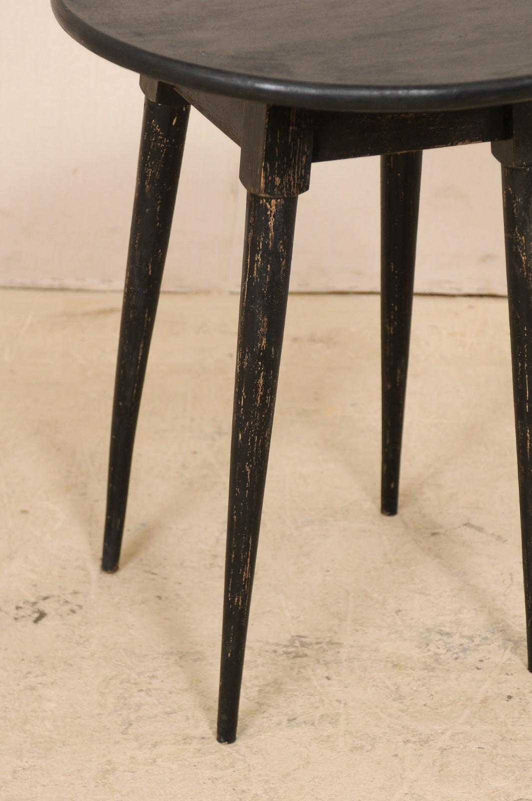 Pair of French Mid-20th Century Painted Wood Side Tables  7