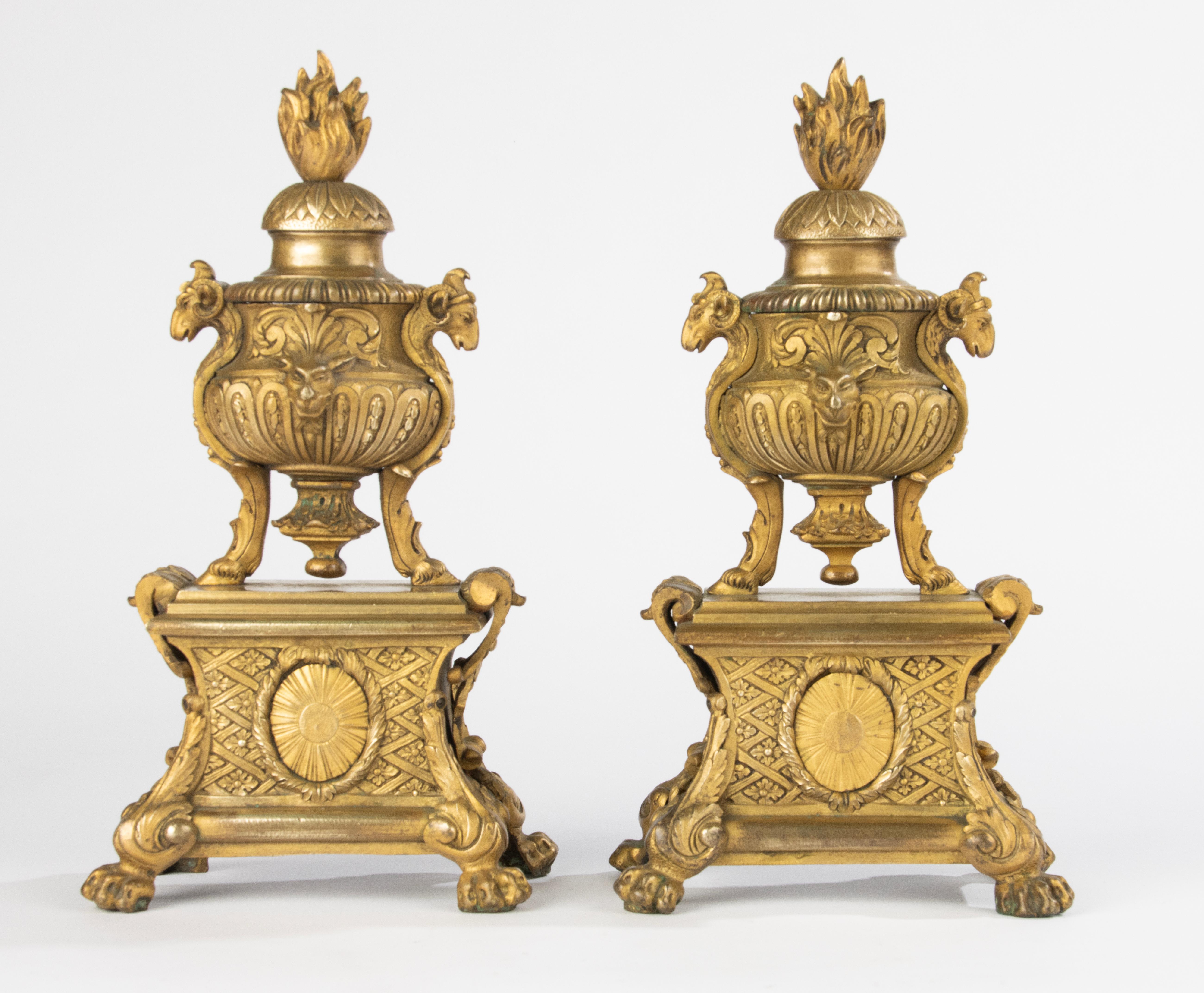 Pareja de Soportes de Chimenea / Andirones de Bronce Dorado - Estilo Renacentista Renacimiento en venta