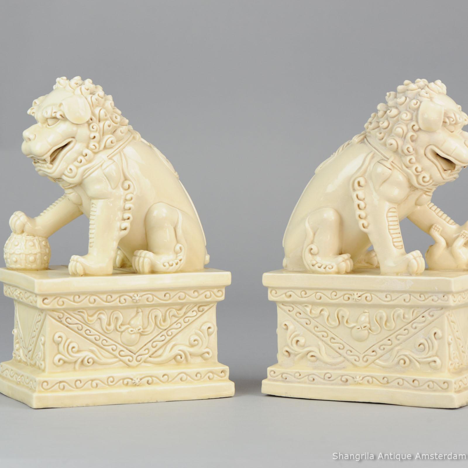 20th Century Pair of Large Marked Blanc de Chine Foo Dogs PRoC Period Dehua Chinese For Sale