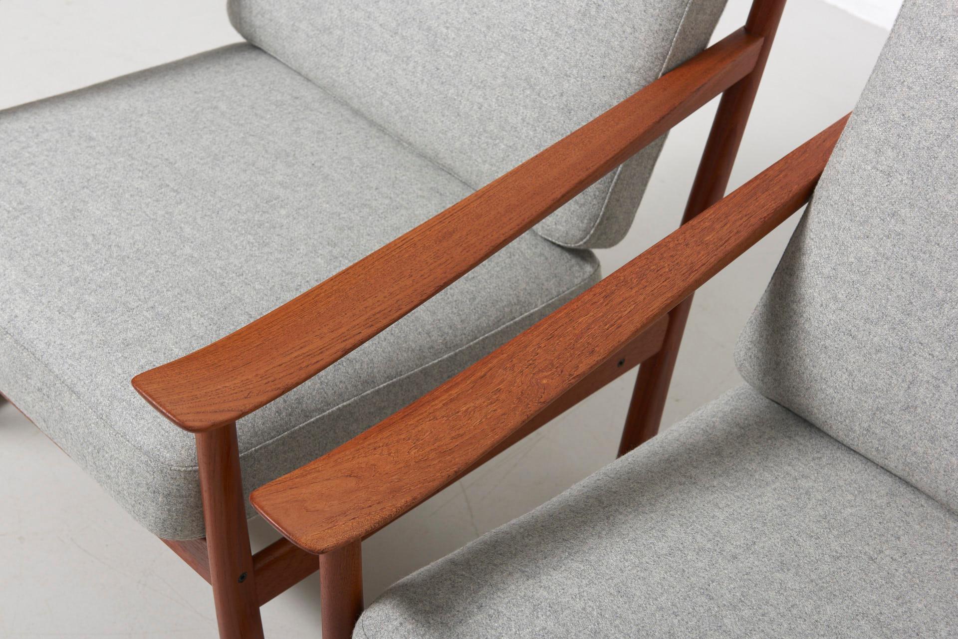 Pair of Lounge Chairs by Peter Hvidt & Orla Mølgaard-Nielsen 4