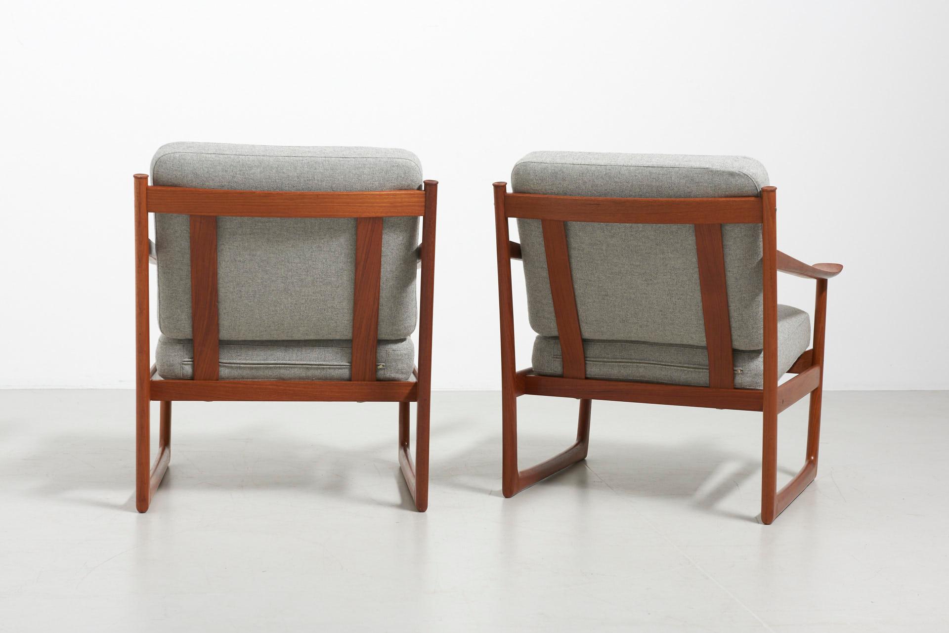 Danish Pair of Lounge Chairs by Peter Hvidt & Orla Mølgaard-Nielsen