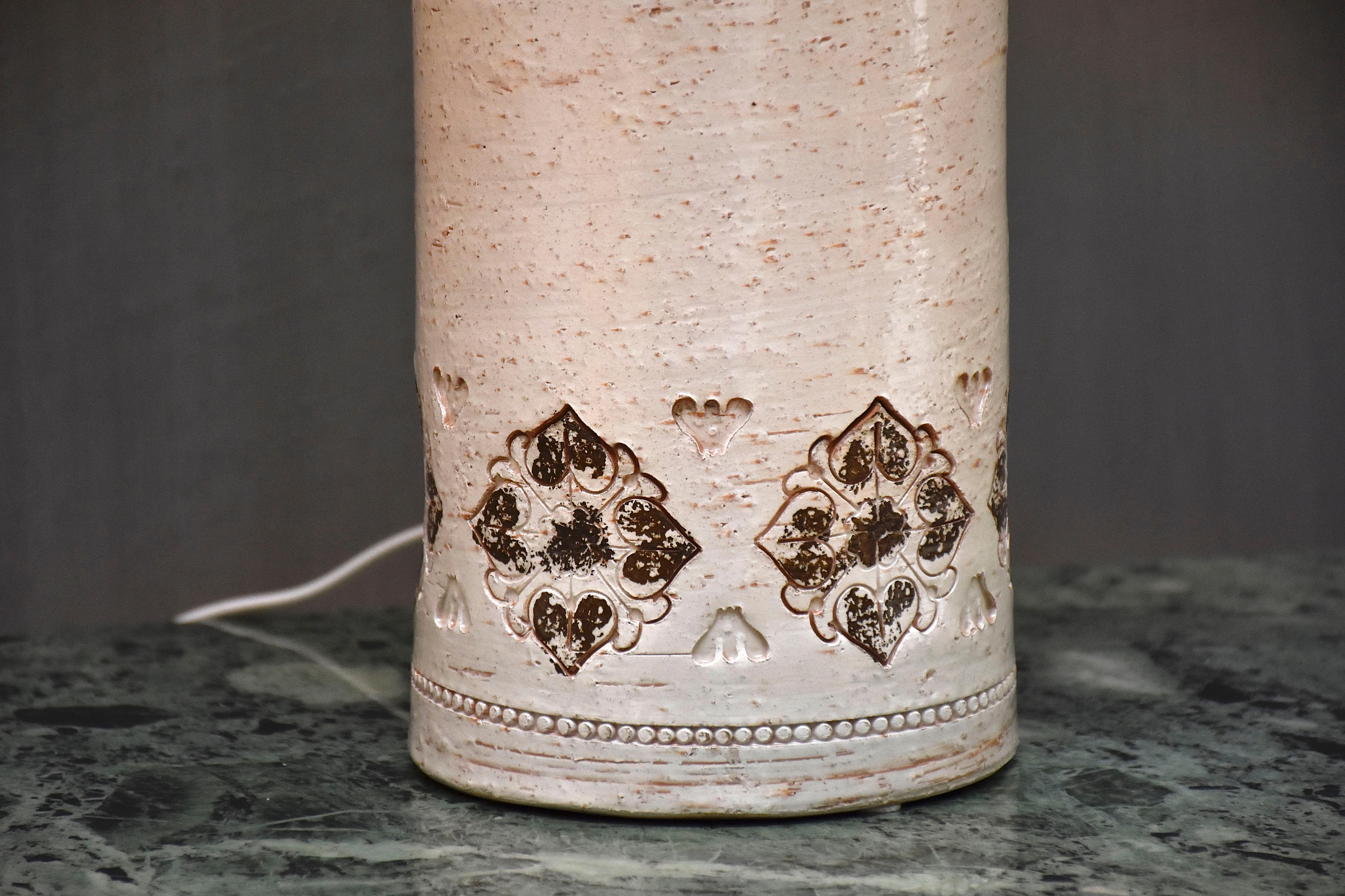 Ein Paar glasierte Keramik-Tischlampen aus der Mitte des Jahrhunderts von Bitossi für Bergboms (Glasiert) im Angebot