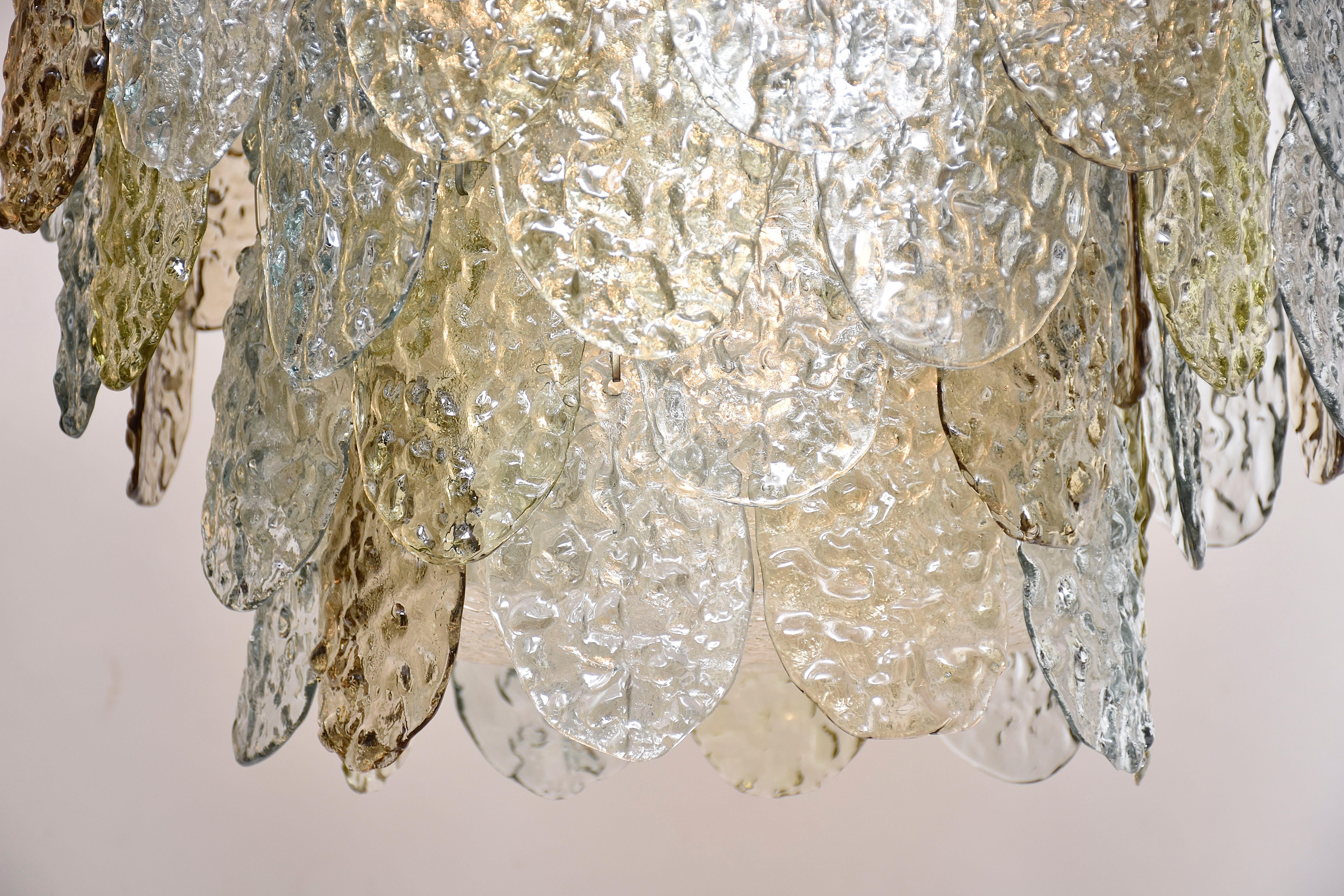 Metallo Coppia di lampadari di Murano della metà del secolo scorso di Vistosi in vendita