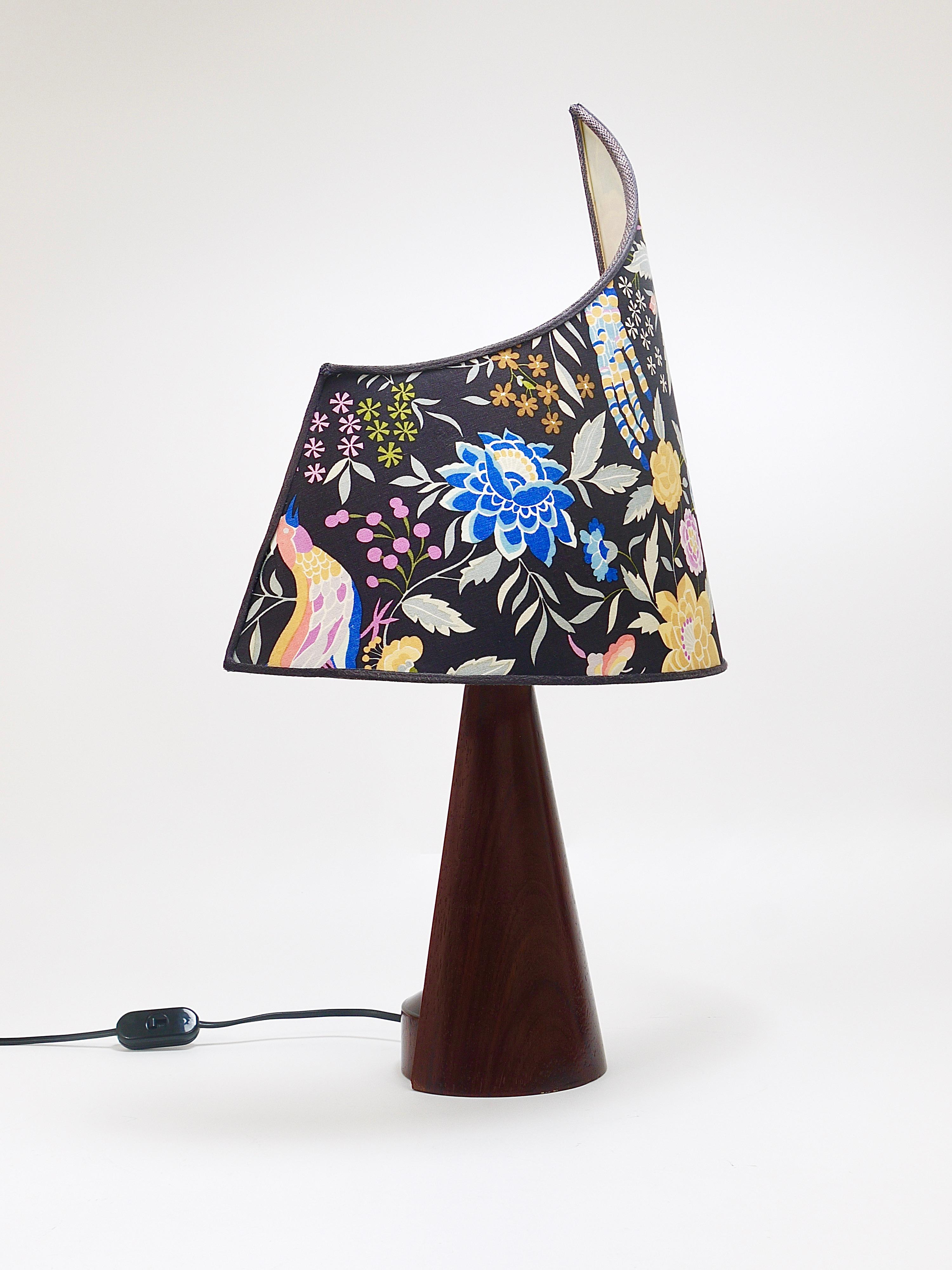 A Pair Missoni Post-Modern Table Side Lamps by Massimo Valloto, Italy, 1980s For Sale 4
