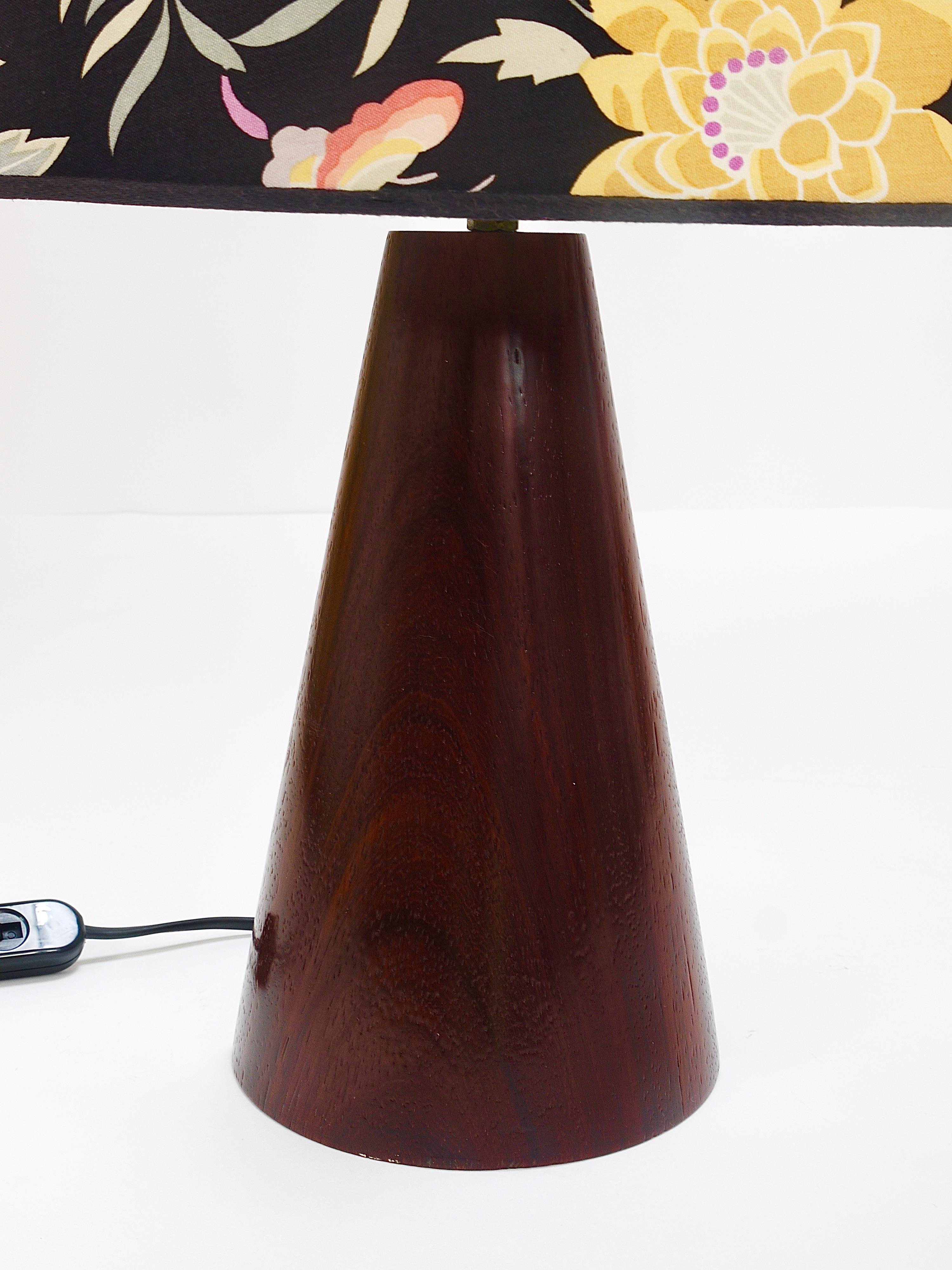A Pair Missoni Post-Modern Table Side Lamps by Massimo Valloto, Italy, 1980s For Sale 9